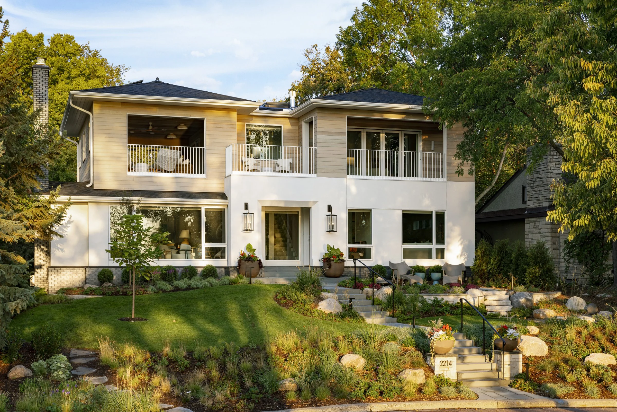 Exteriors_2214 Cedar Lake_002.jpg