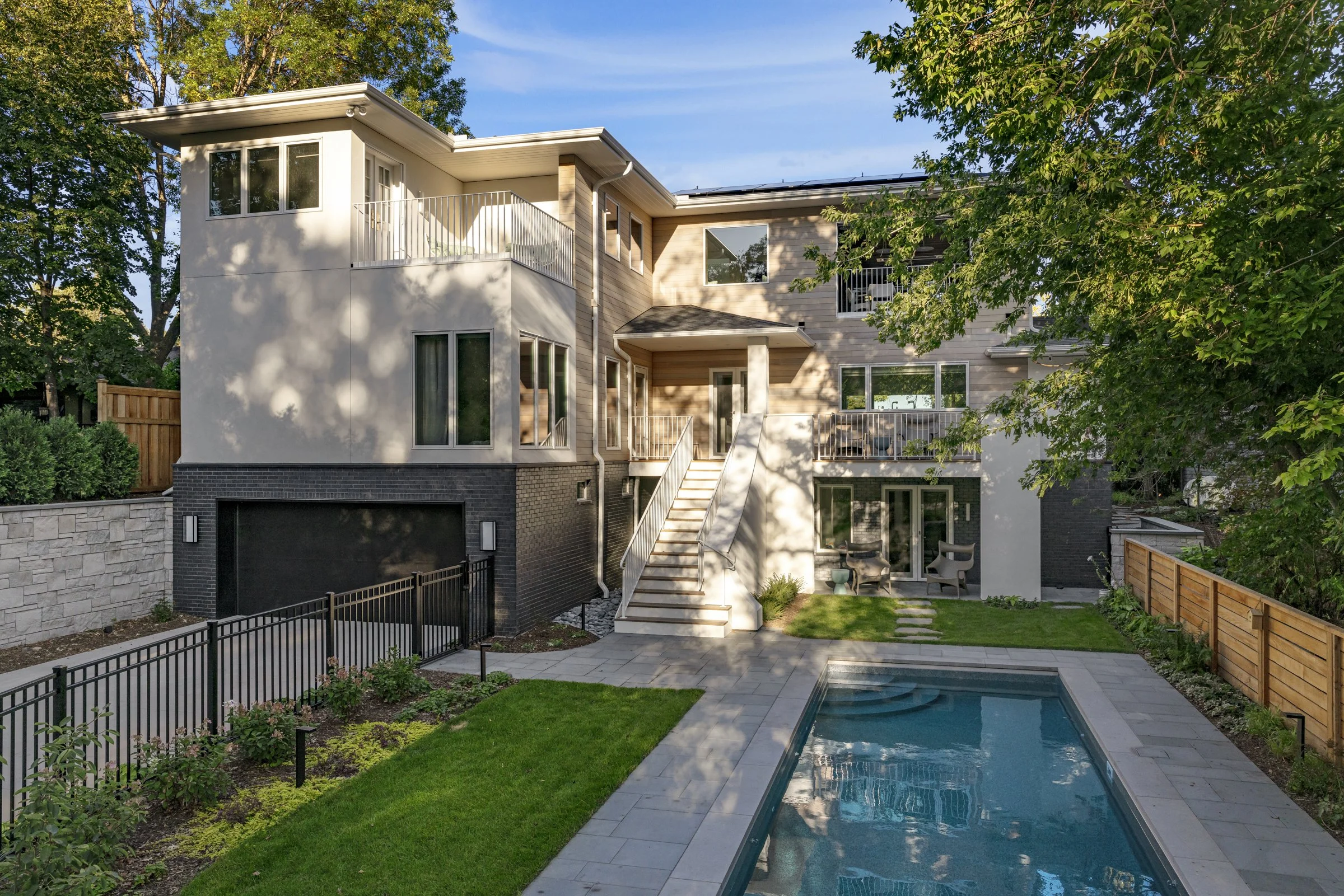 Exteriors_2214 Cedar Lake_010.jpg