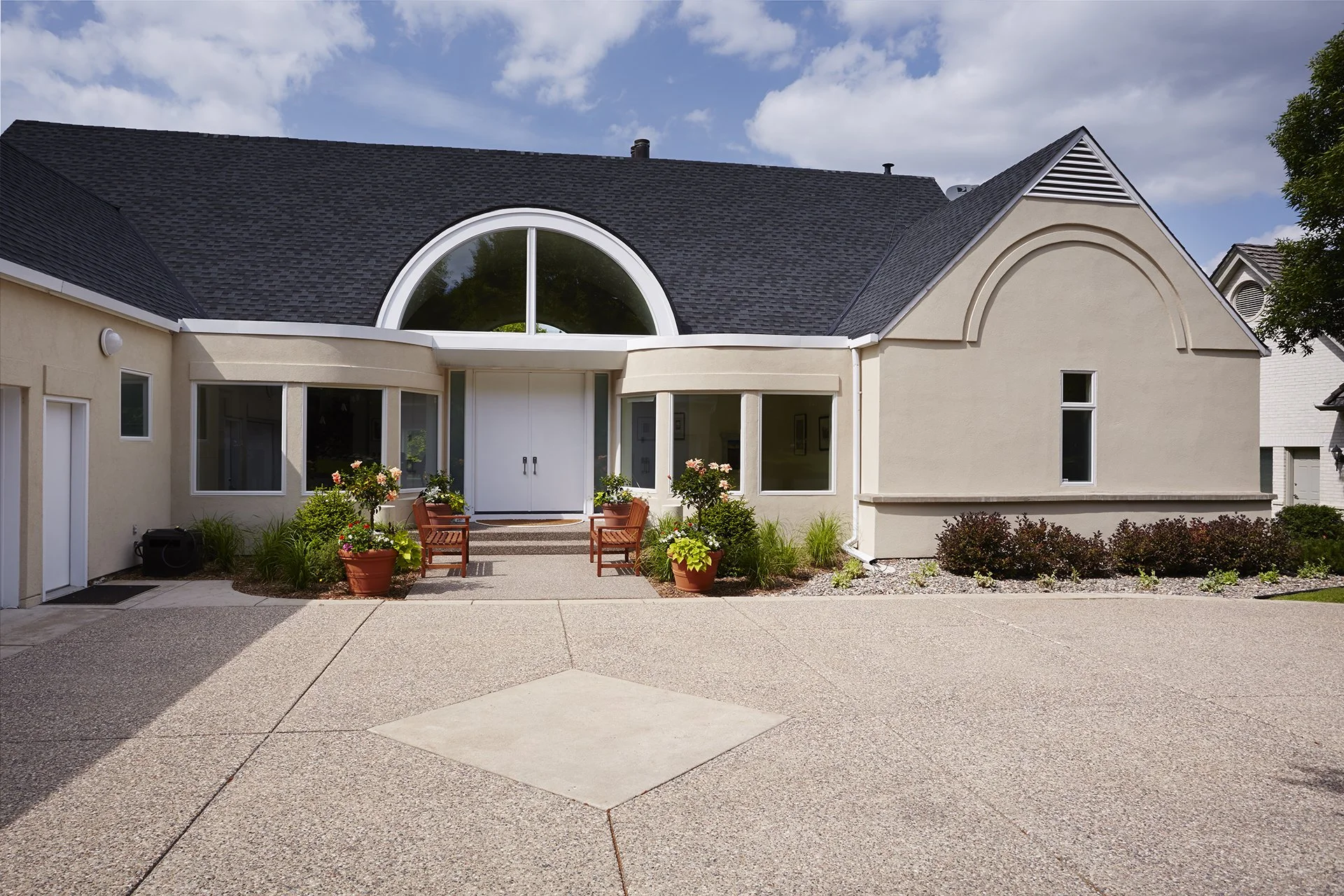 Exterior v1.jpg