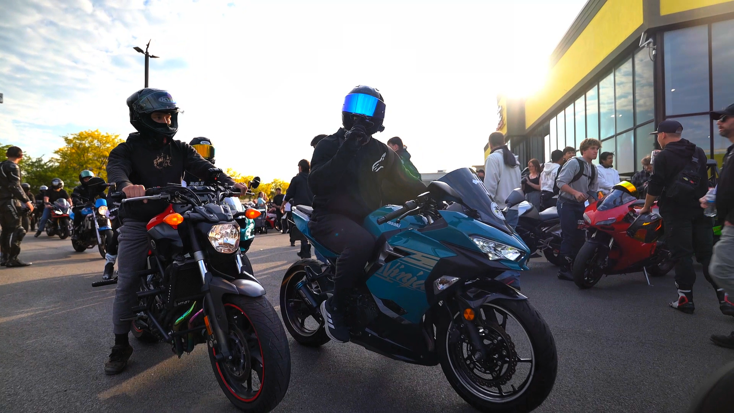 THE NEO SUPERSPORTS 2026 SEASON OPENER BIKE NIGHT! (1000+ BIKES!)