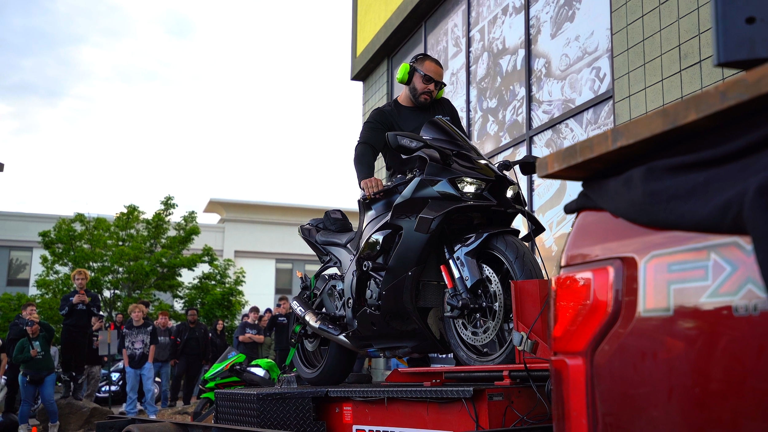 THE NEO SUPERSPORTS 2026 SEASON OPENER BIKE NIGHT! (1000+ BIKES!)