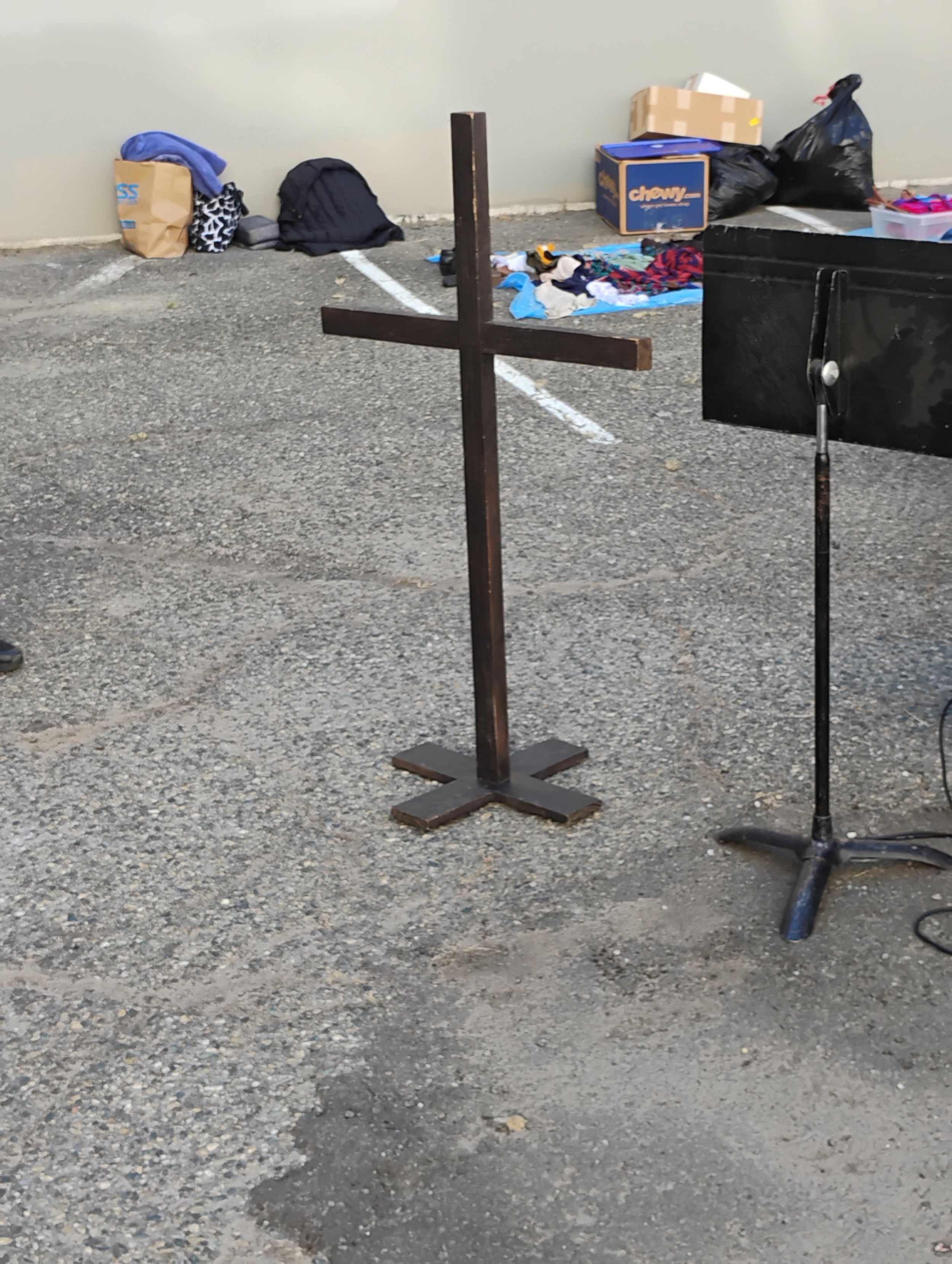 Cross 01.jpg