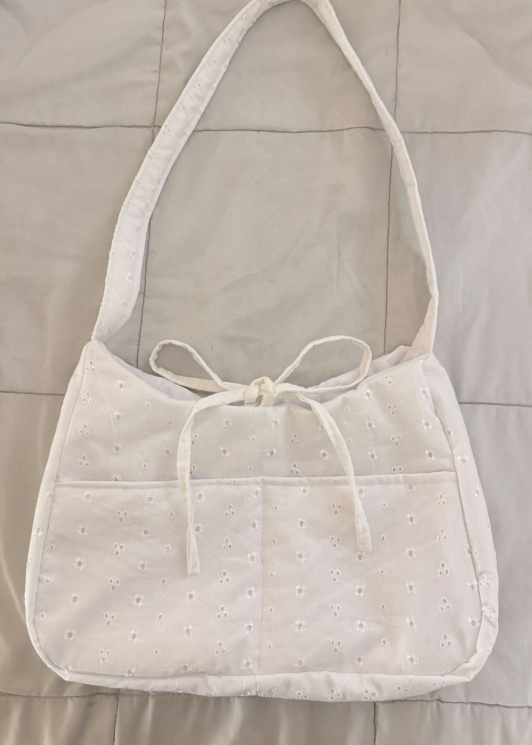 White Eyelet Quilted Shoulder Bag