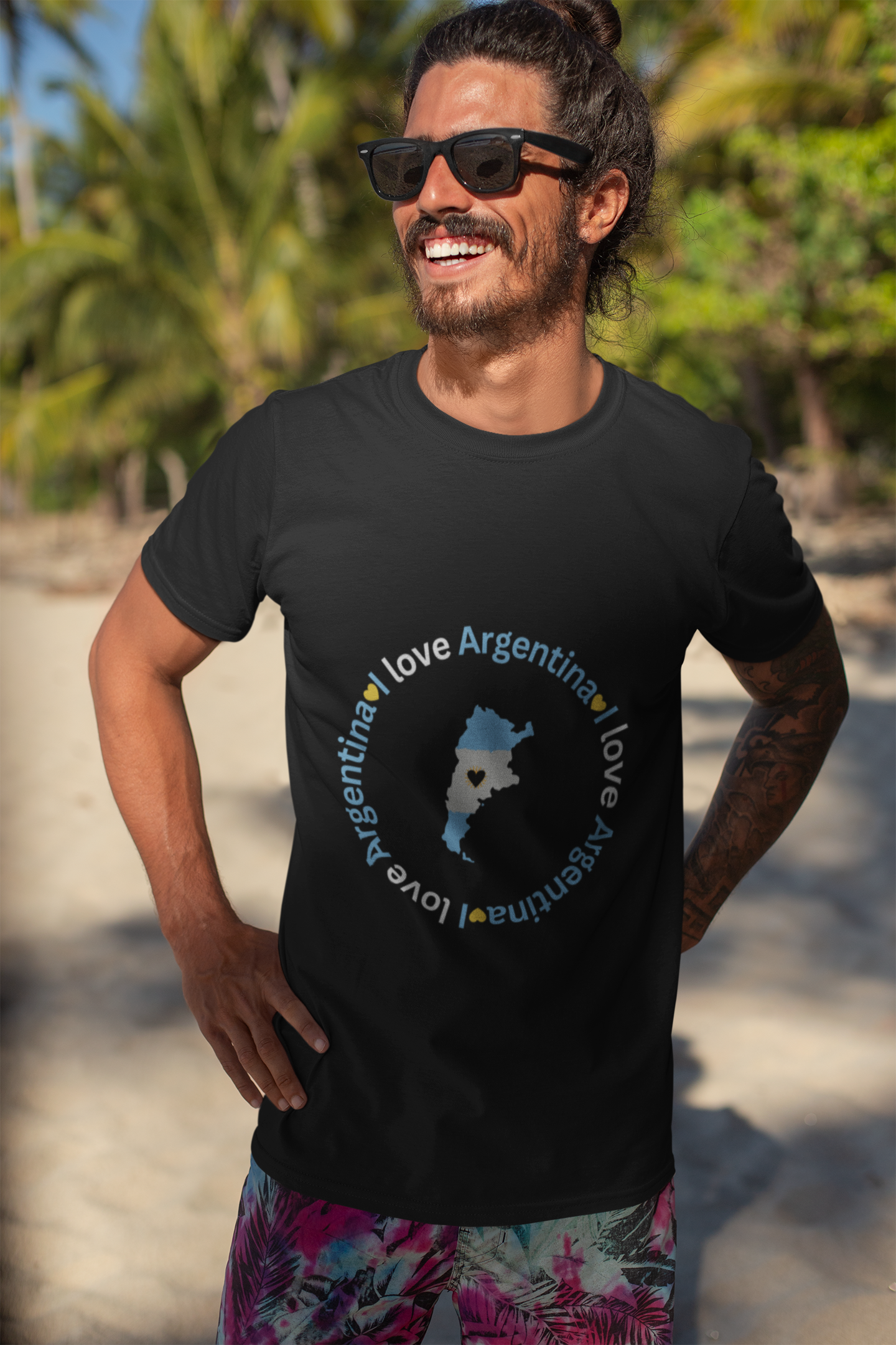 t-shirt-mockup-of-a-smiling-man-with-sunglasses-by-the-beach-26752.png