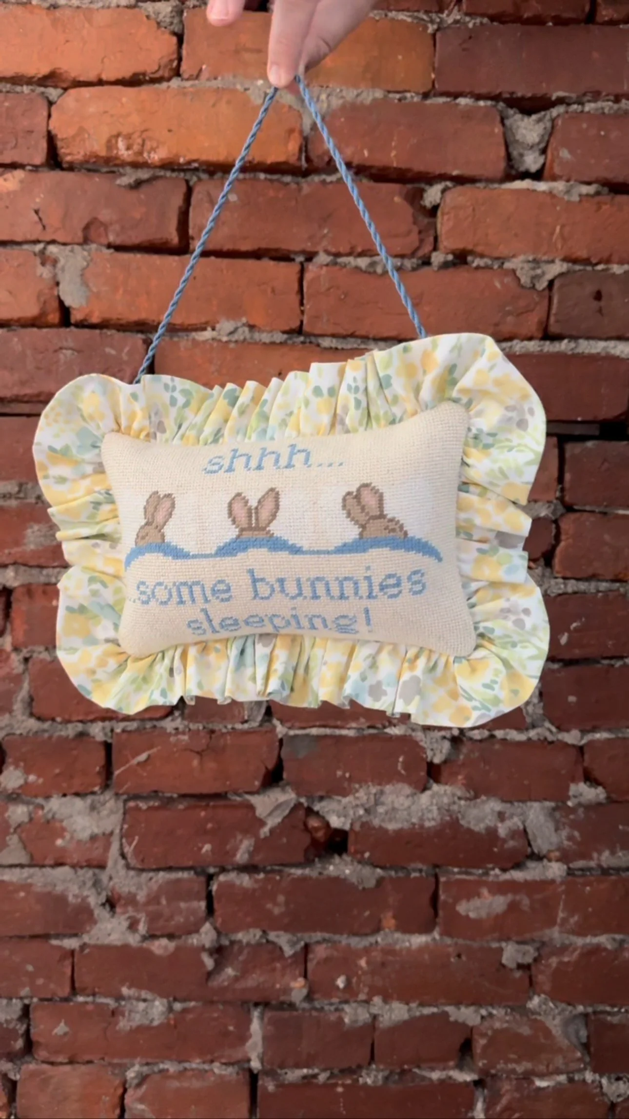 Come with me to gift this sweet little door pillow to my best friend from high school for her baby shower π Celebrated baby Miller on Sunday and couldn’t wait to give her this stitched-with-love piece I made just for her nursery. I thought of