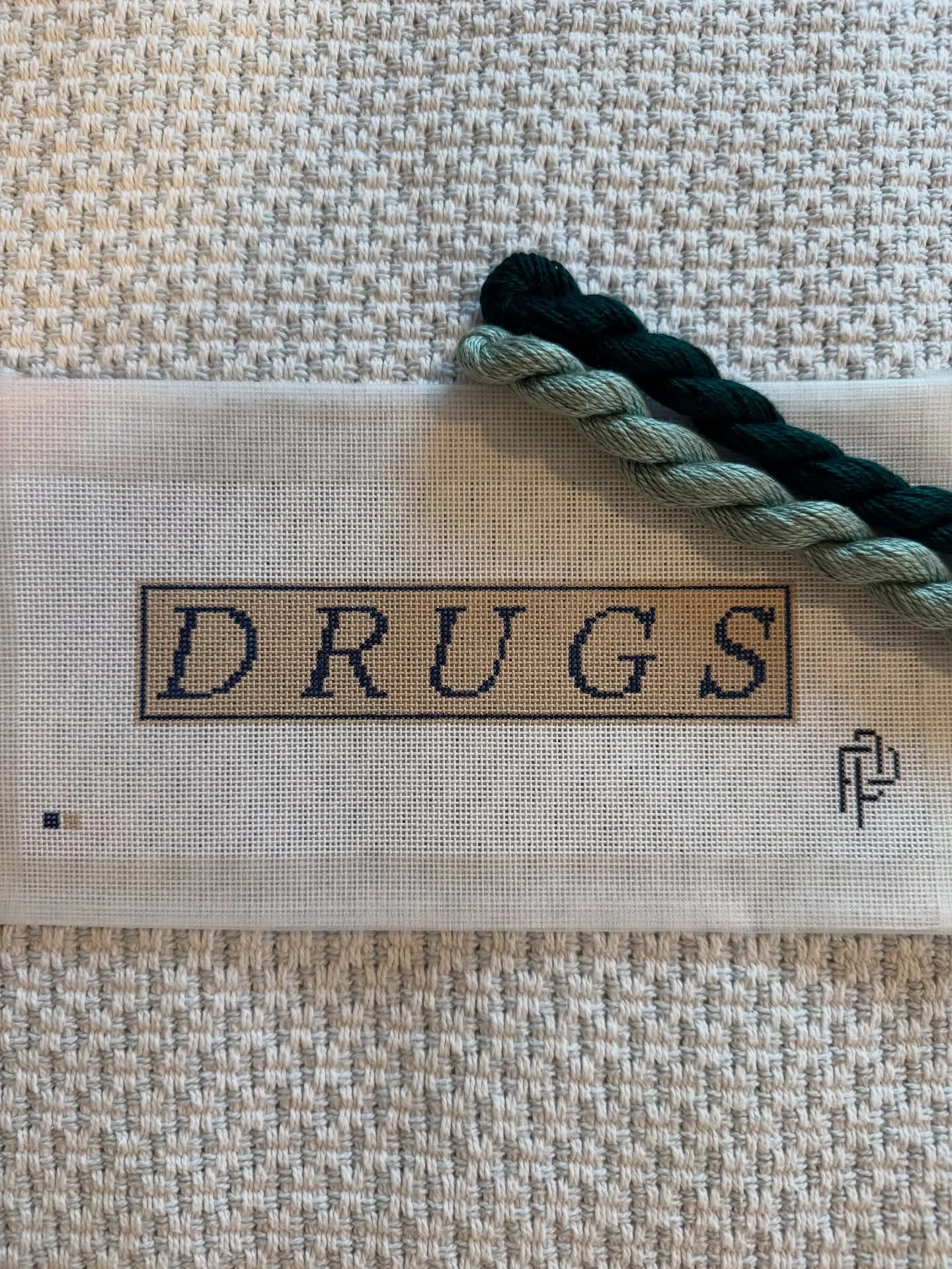 When you’re out of needlepoint tape… but your bestie is an anesthesiologist ππ OR tape to the rescue! Honestly obsessed with how perfectly it worked. Healthcare is stressful—needlepoint is one way we stitch a little calm into the
