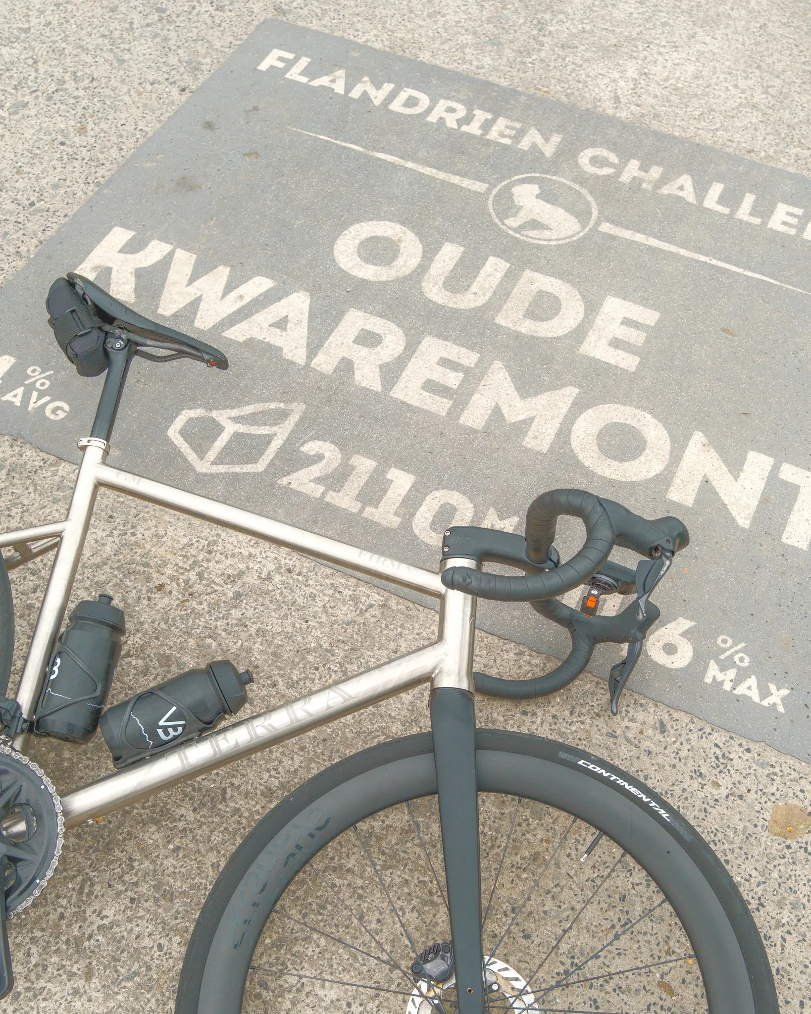 Ronde van Vlaanderen 2026-25.jpg