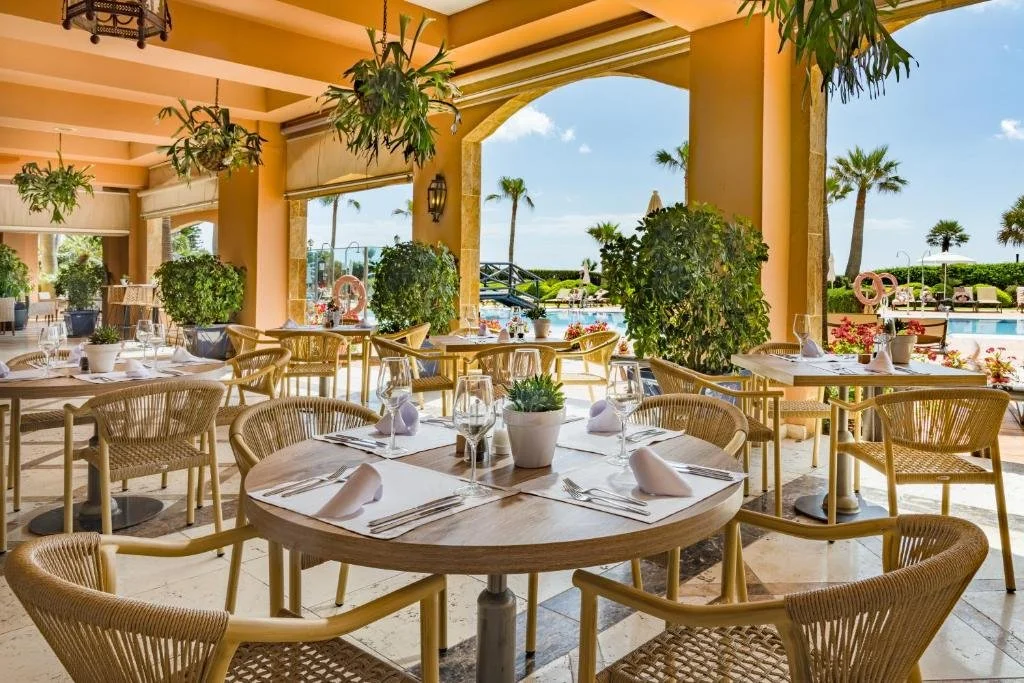 elba-estepona-cycling-hotel1.jpg