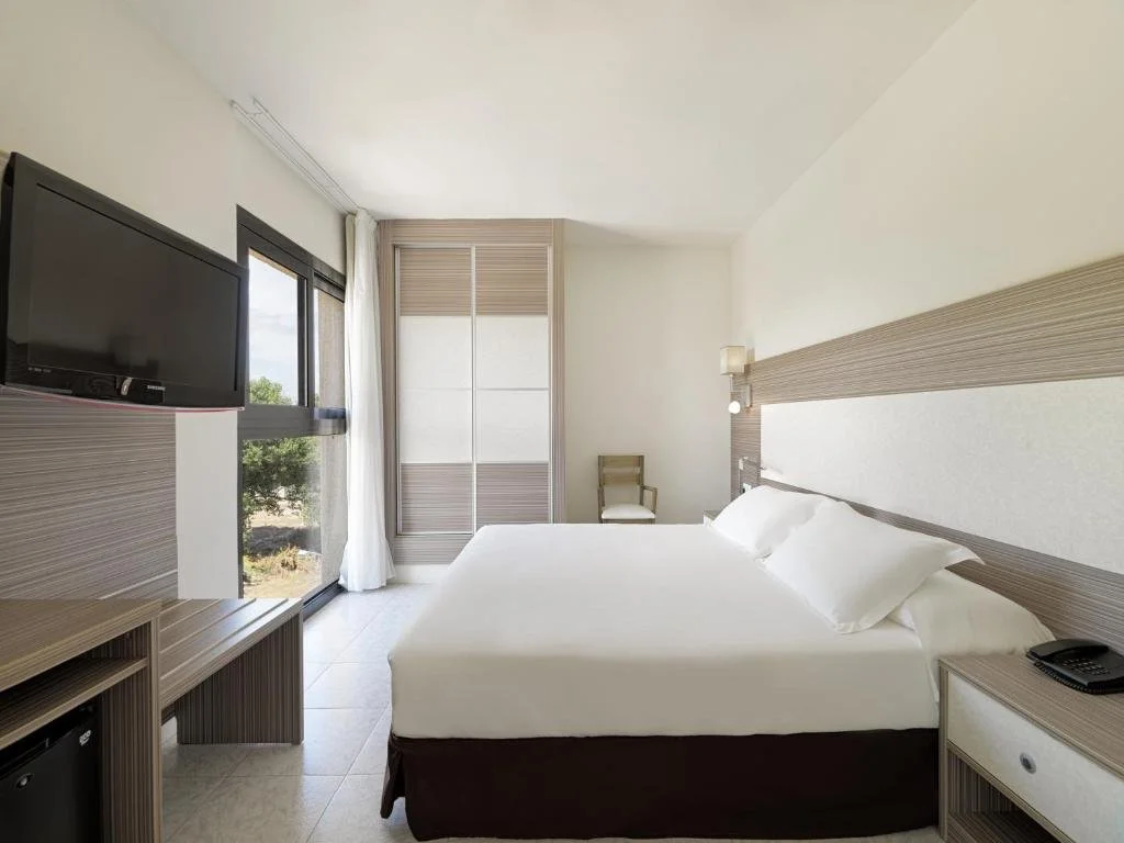 H10 CAMBRILS PLAYA CYCLING HOTEL8.jpg