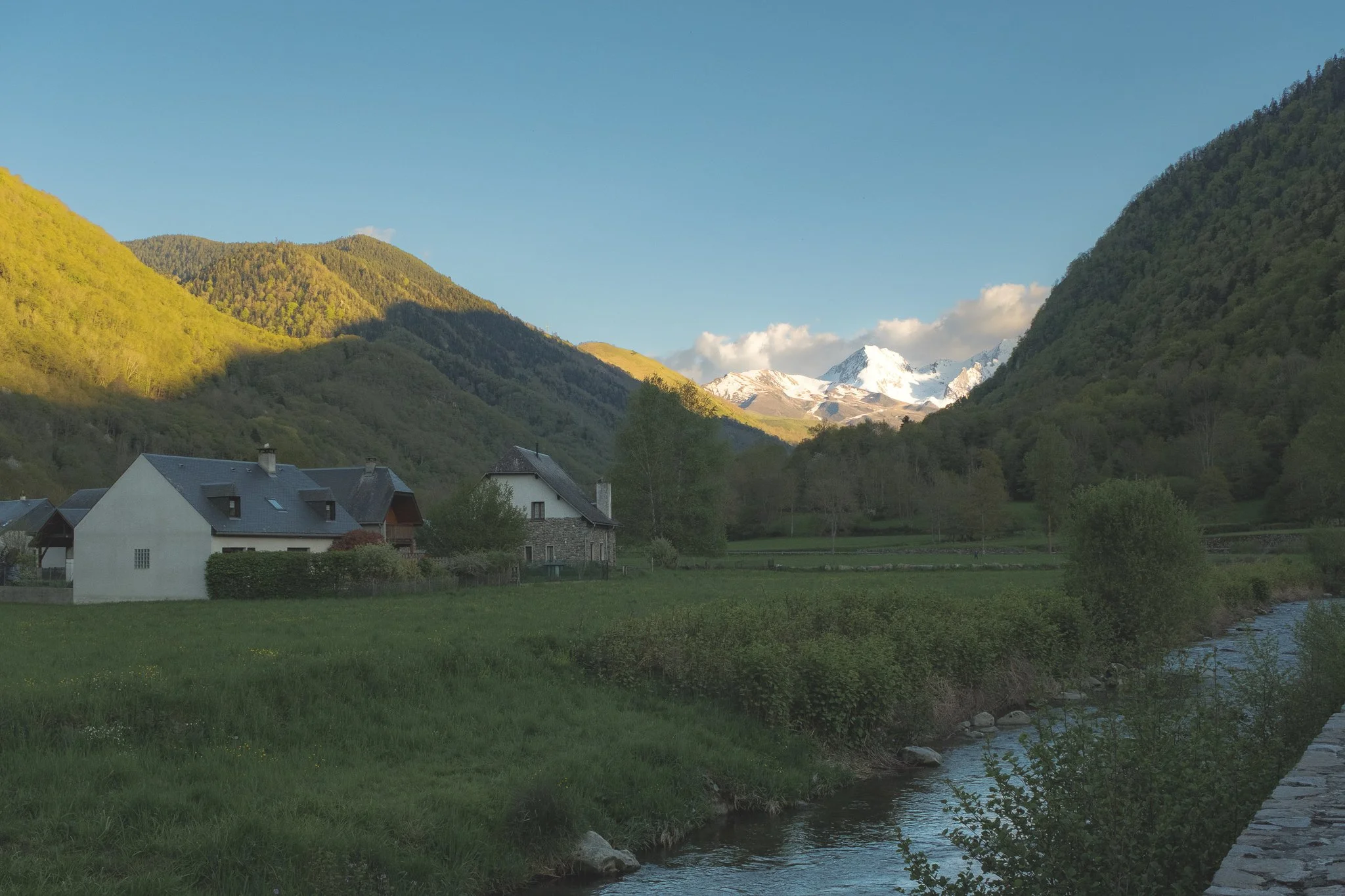 haute pyrenees cycling -04.jpg