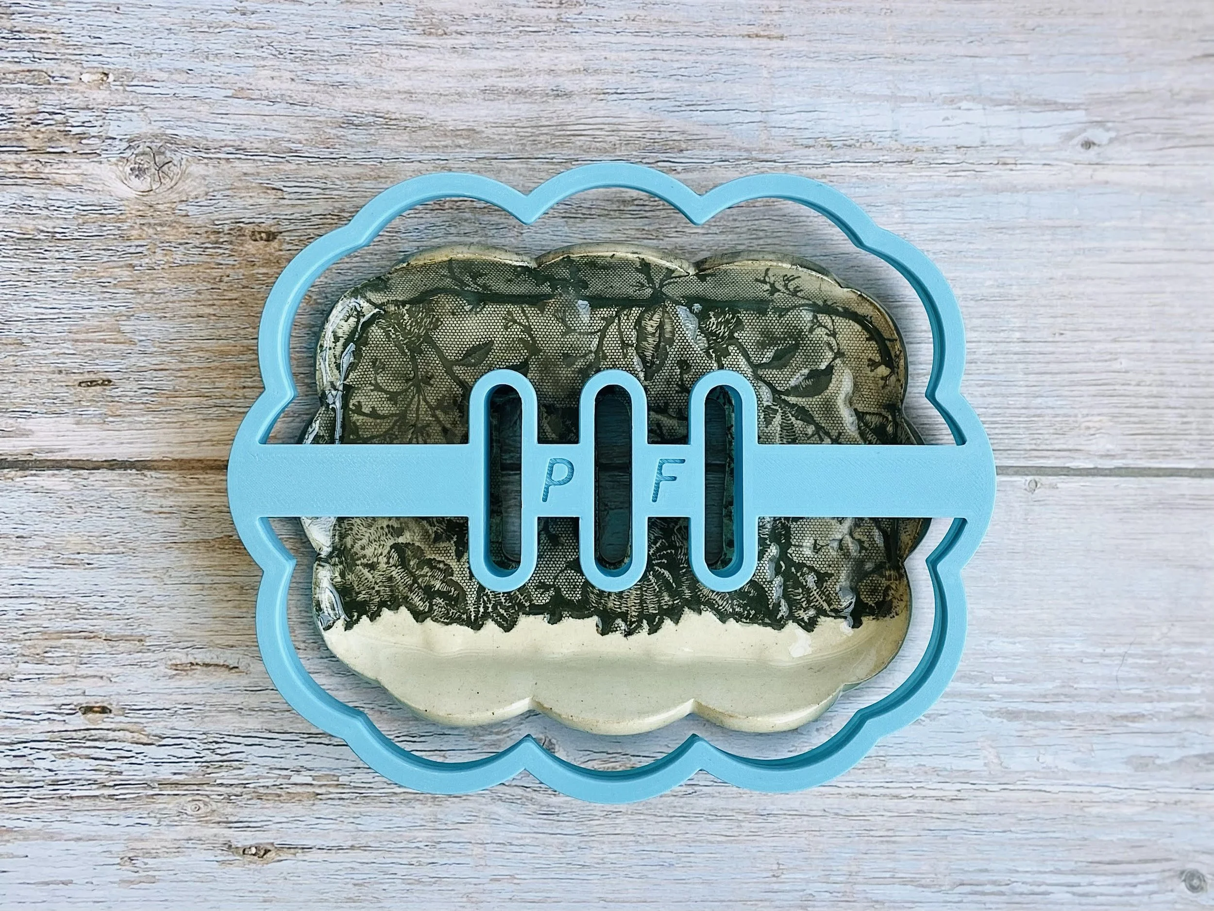 Rectangle Dish Template - finished example green 1.jpg