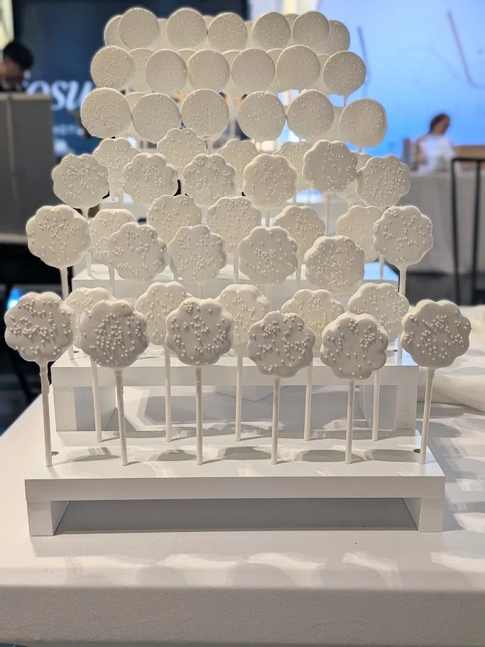 cake pop stand.jpg