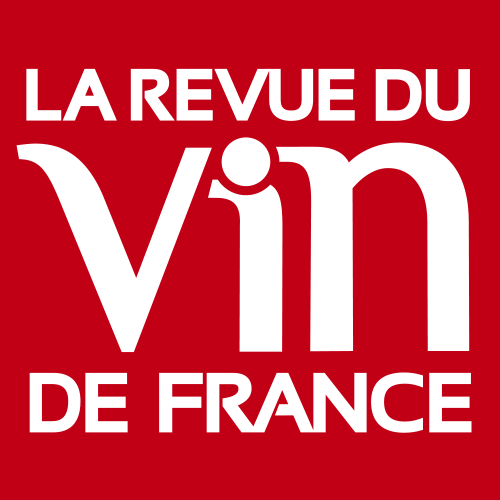 Logo de 'La Revue du Vin de France' avec un fond rouge et un texte blanc.