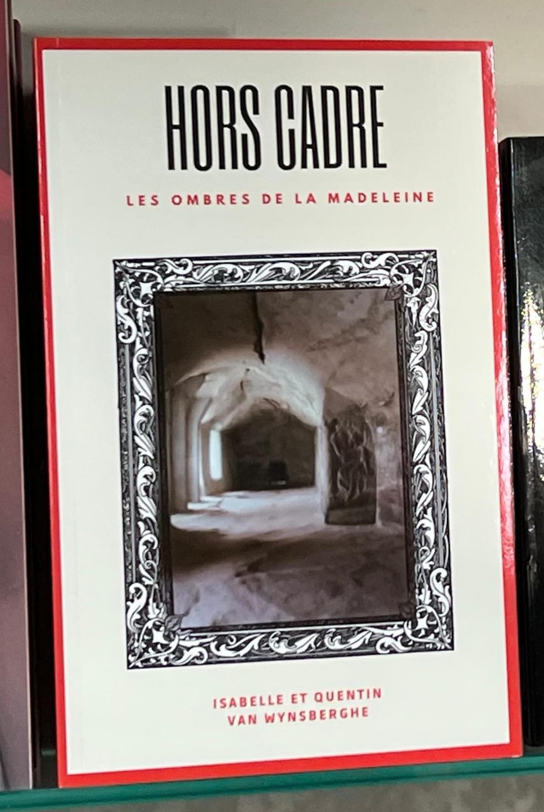 T&eacute;moignage lectrice 
&laquo; Un polar captivant ancr&eacute; dans notre r&eacute;gion. Comme les pr&eacute;c&eacute;dents, impossible de le l&acirc;cher ! &raquo; Corinne.
Merci &agrave; nos lectrices et lecteurs pour leurs messages qui donnen