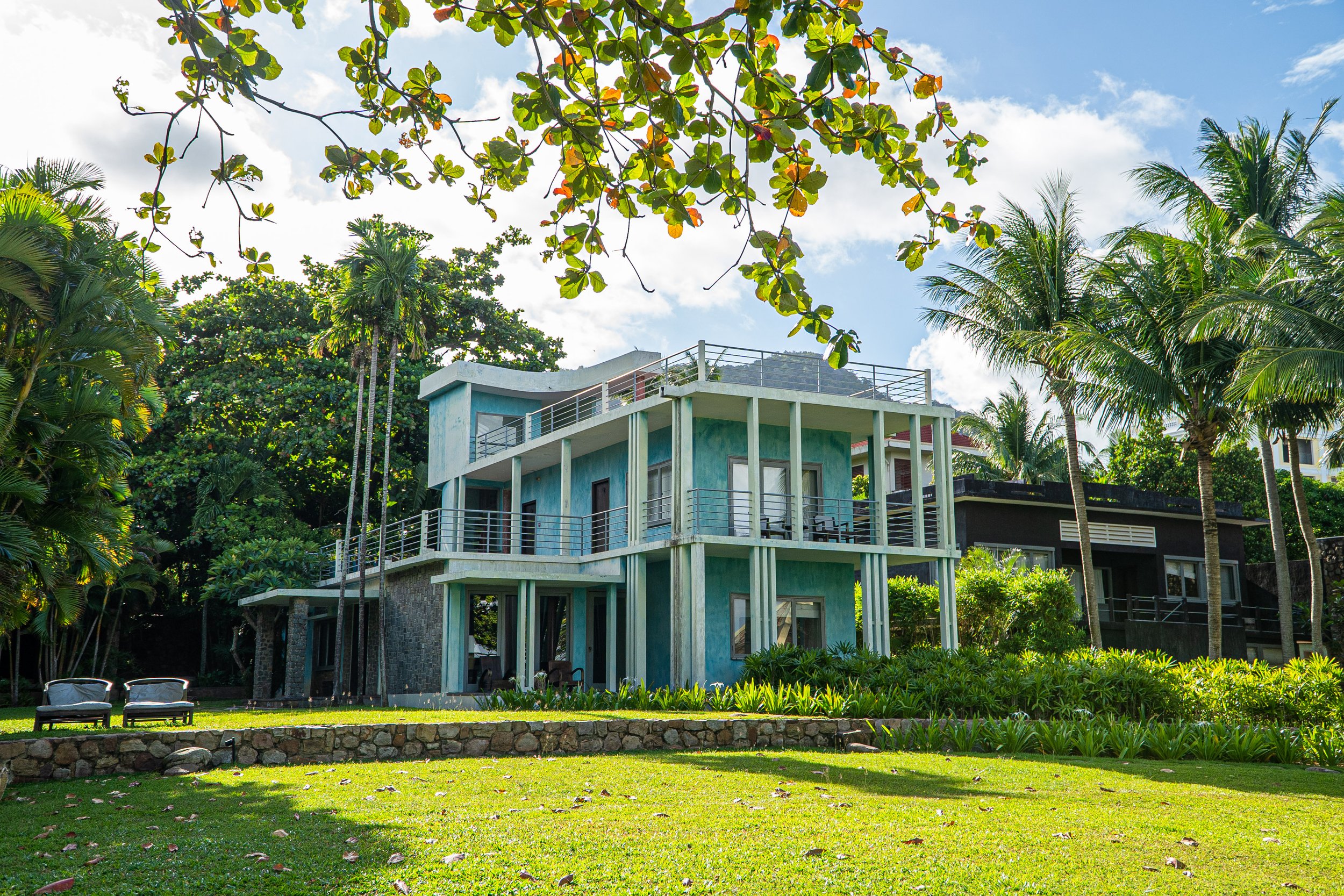 The 1950s villa was transformed into suites at Knai Bang Chatt. The modernist villas built here were part of the New Khmer Architecture movement championed by Vann Molyvann, later abandoned during the Khmer Rouge. Images courtesy of Knai Bang Chatt.