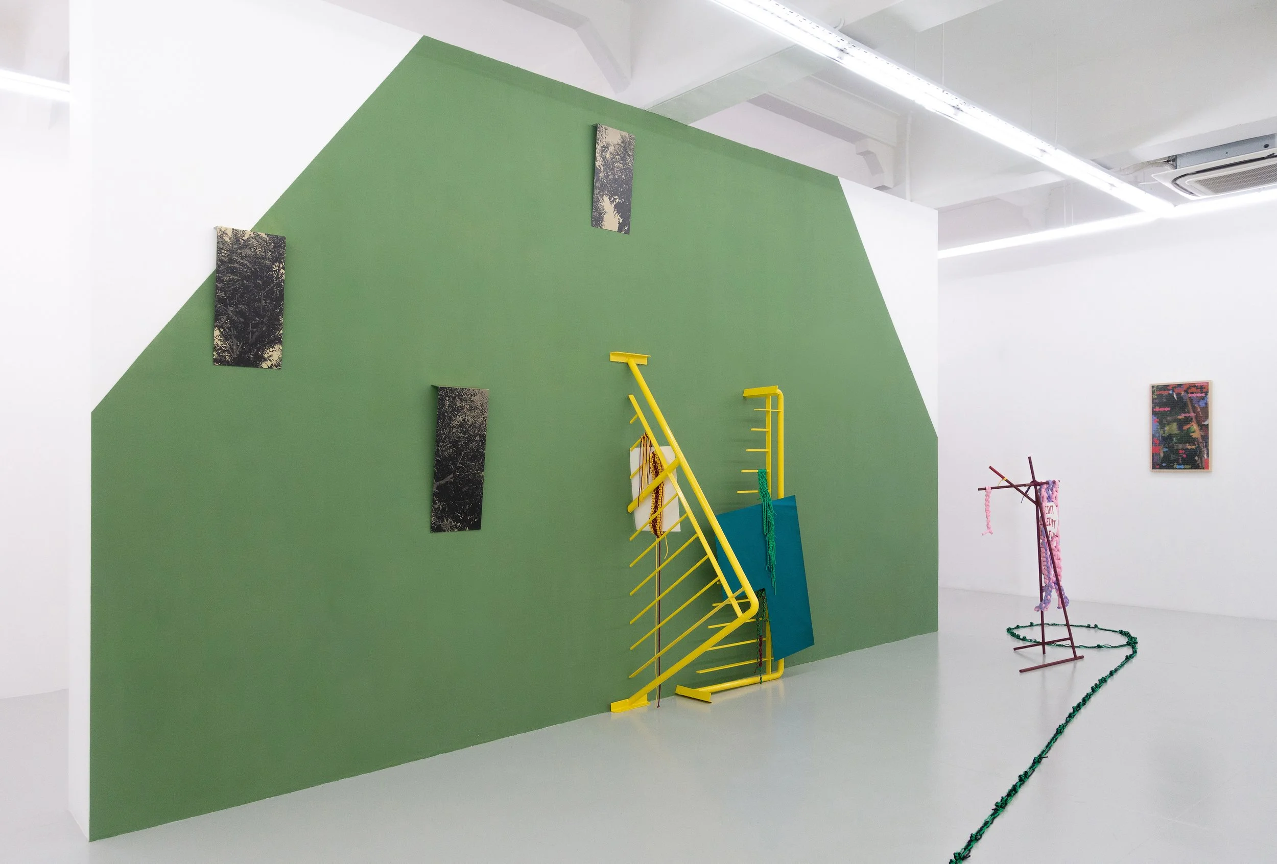Jason Wee, Cruising , 2021, exhibition installation view. Image courtesy of the artist and Yavuz Gallery.