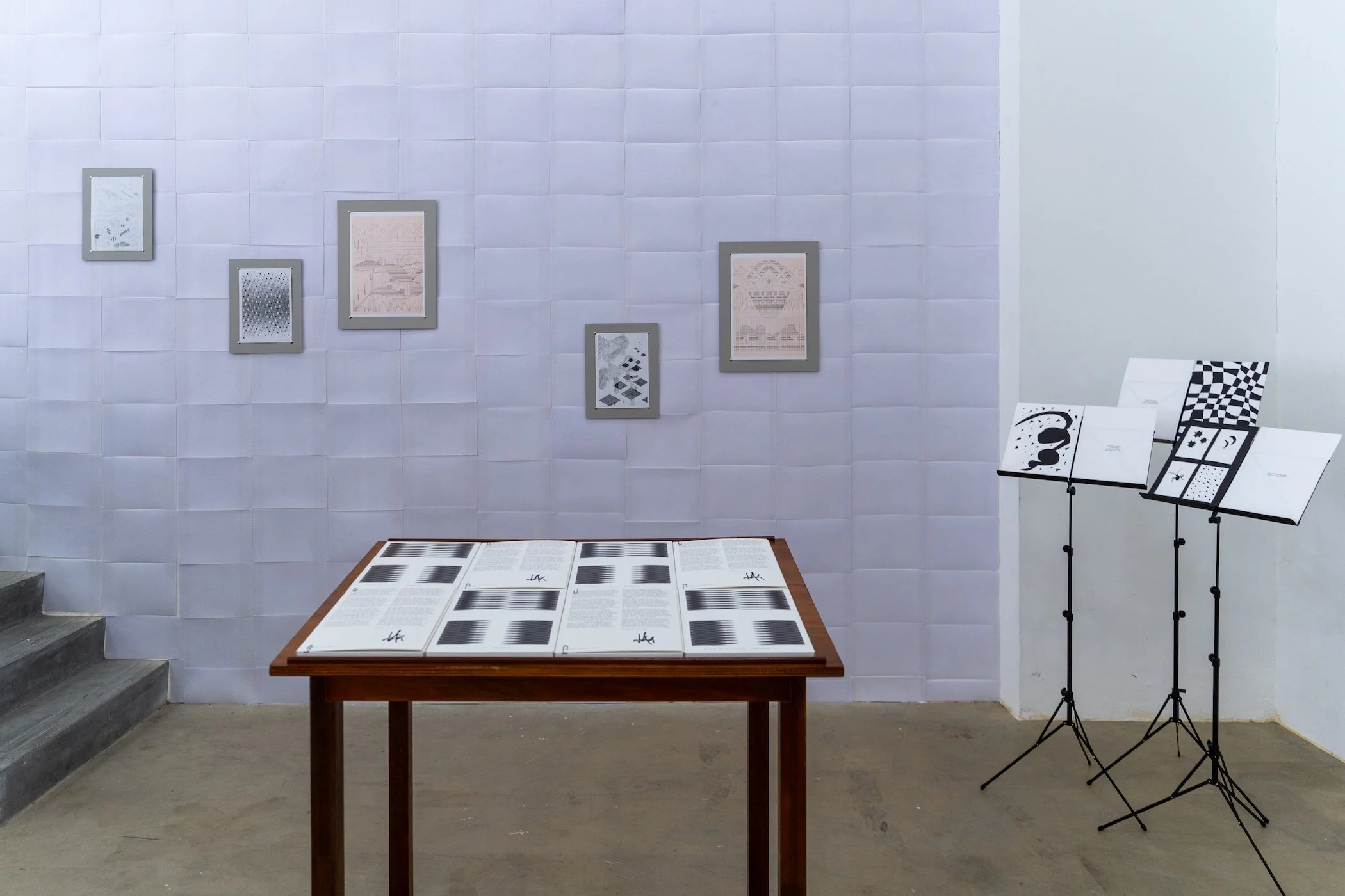 Review of Song-Ming Ang's 'Untitled'