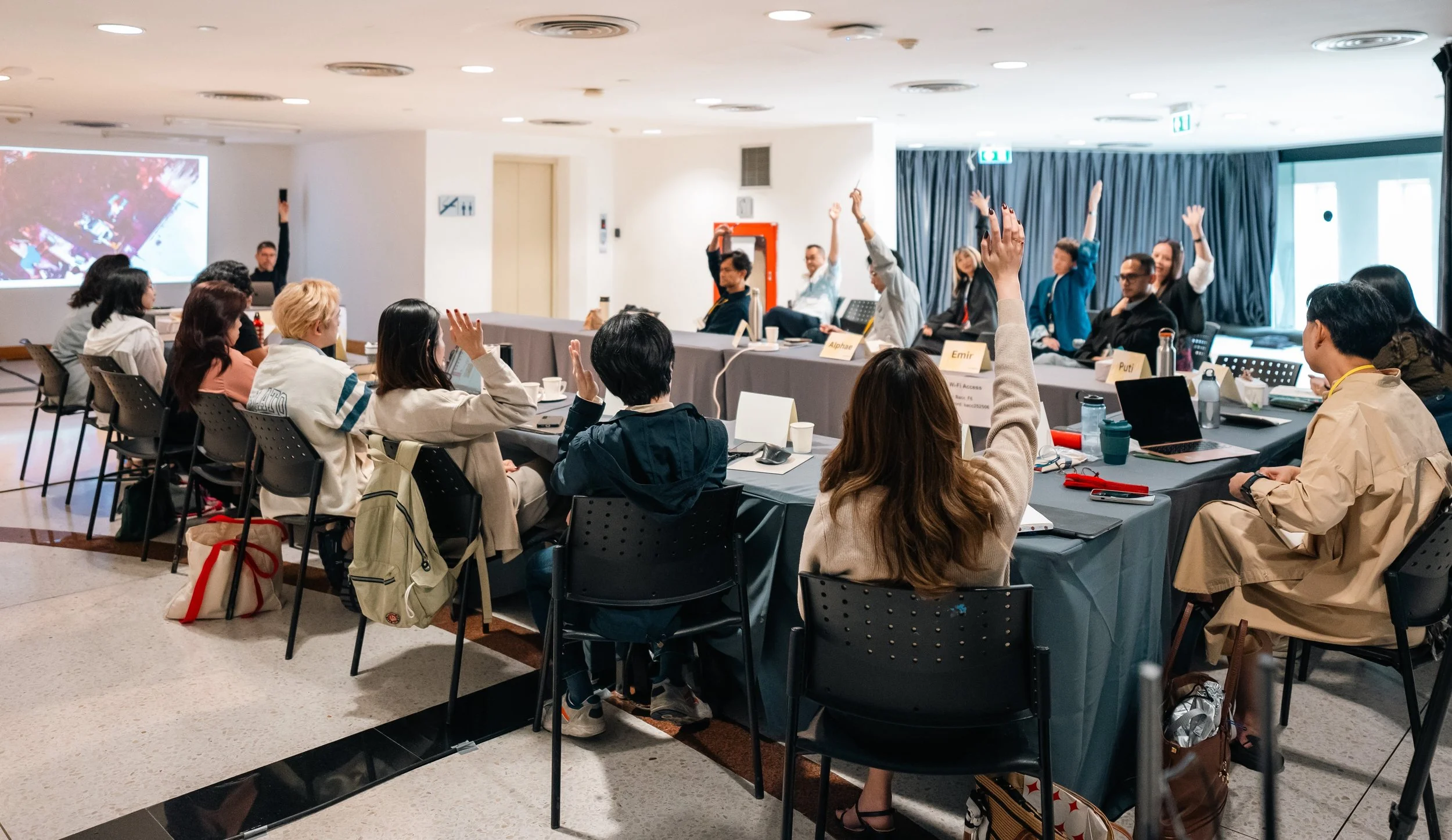 in-tangible Ecologies: A Year of Building Culture Through Connection