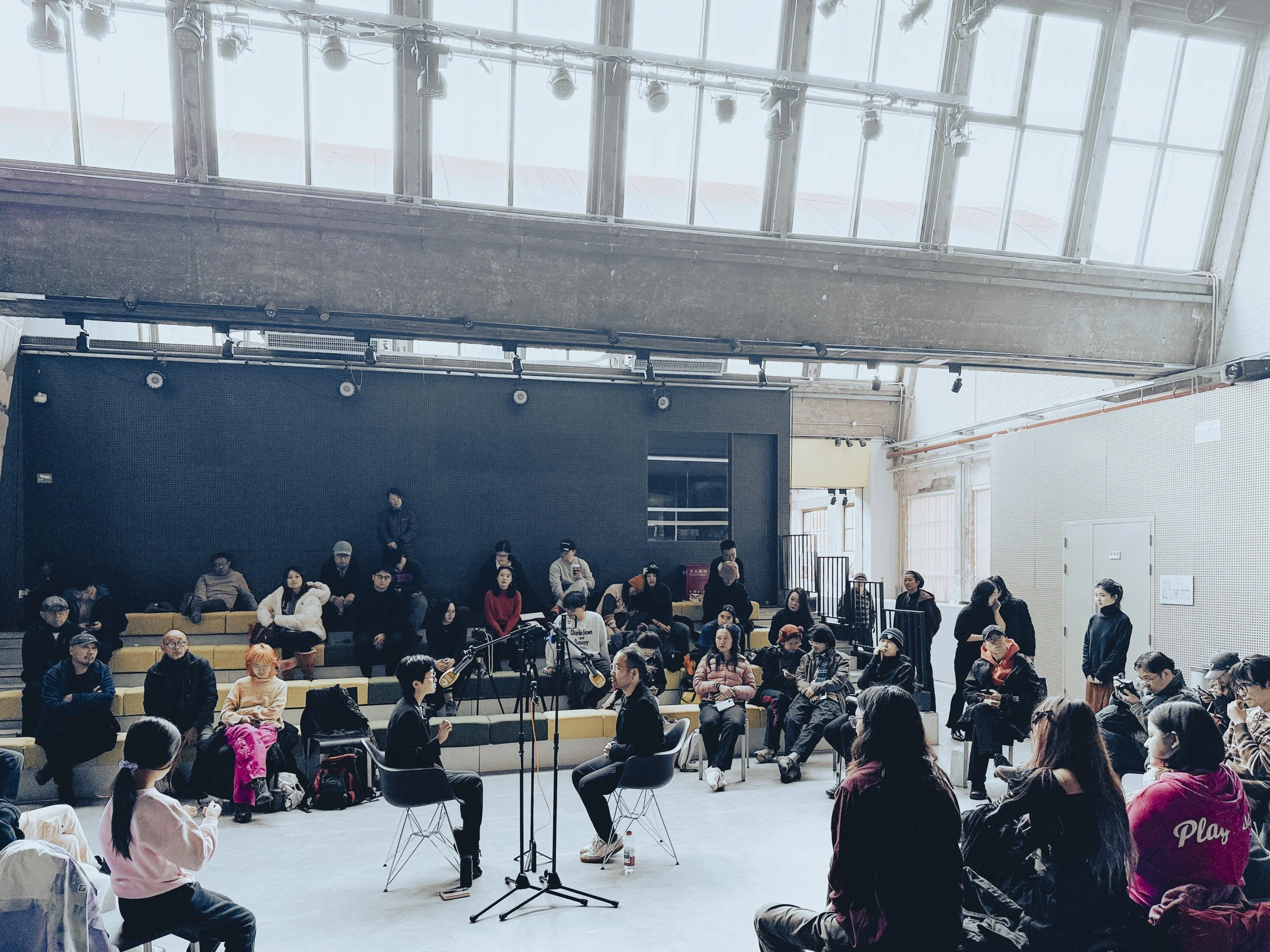 Chow and Lin, The Conversation – Live Performance, 2025, presented as part of Lost Contact (2025) at Goethe-Institut China, Beijing. Image courtesy of Chow and Lin.