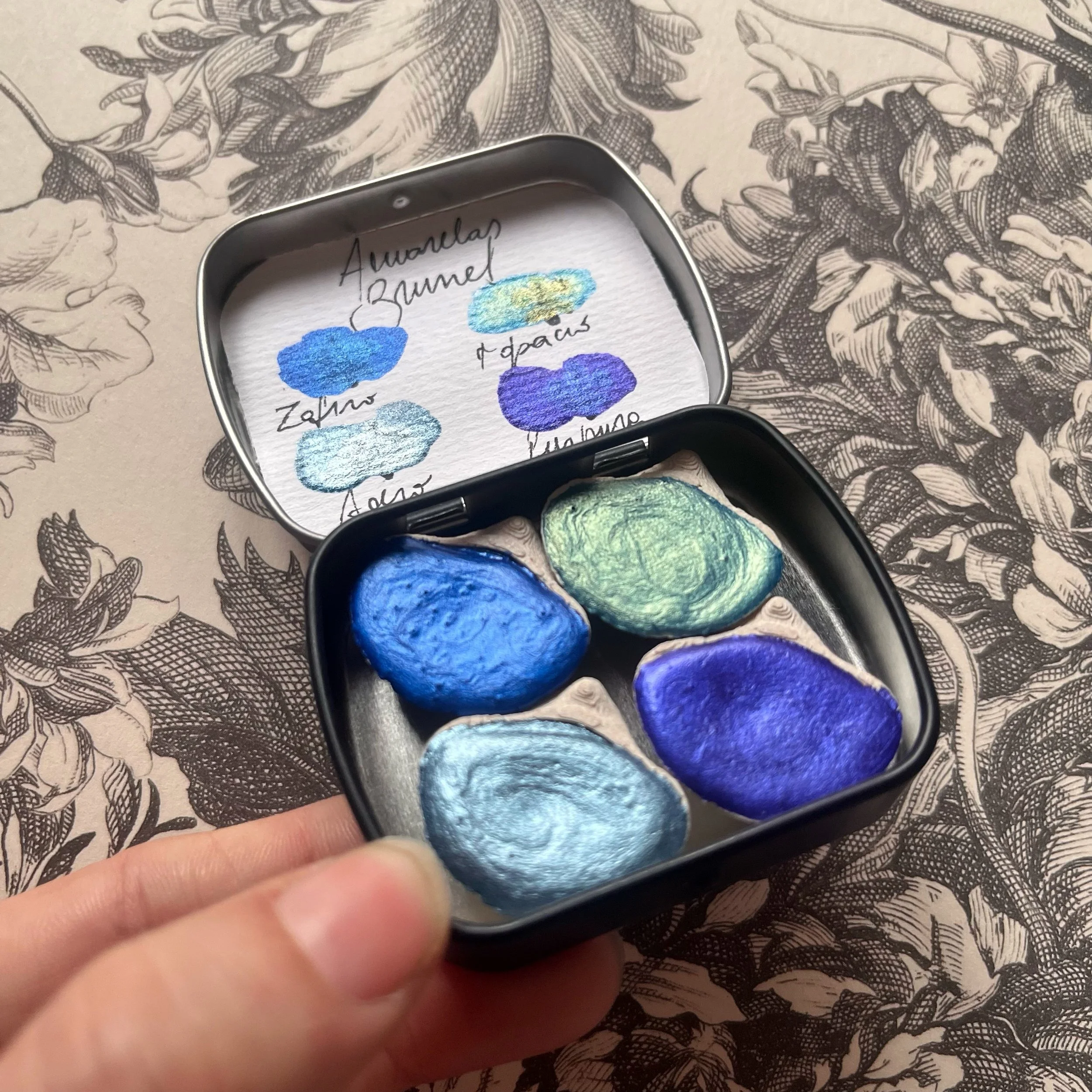 Paleta 4 metalizados azulados