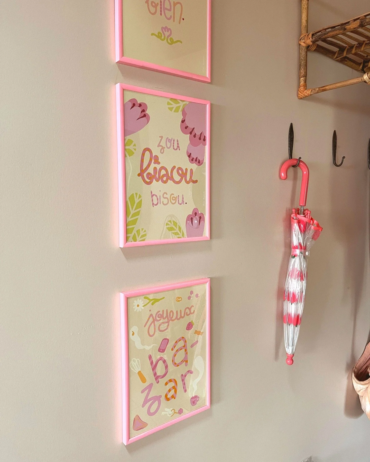 Les prints sont arriv&eacute;s dans la boutique ! Avec ou sans cadre, booste ton int&eacute;rieur avec mes illus feel good enrichies en vitamine C ;-)

Rendez vous sur lestaquineries.com !

#illustrationfeelgood #feelgoodillustration #feelgoodart #fl