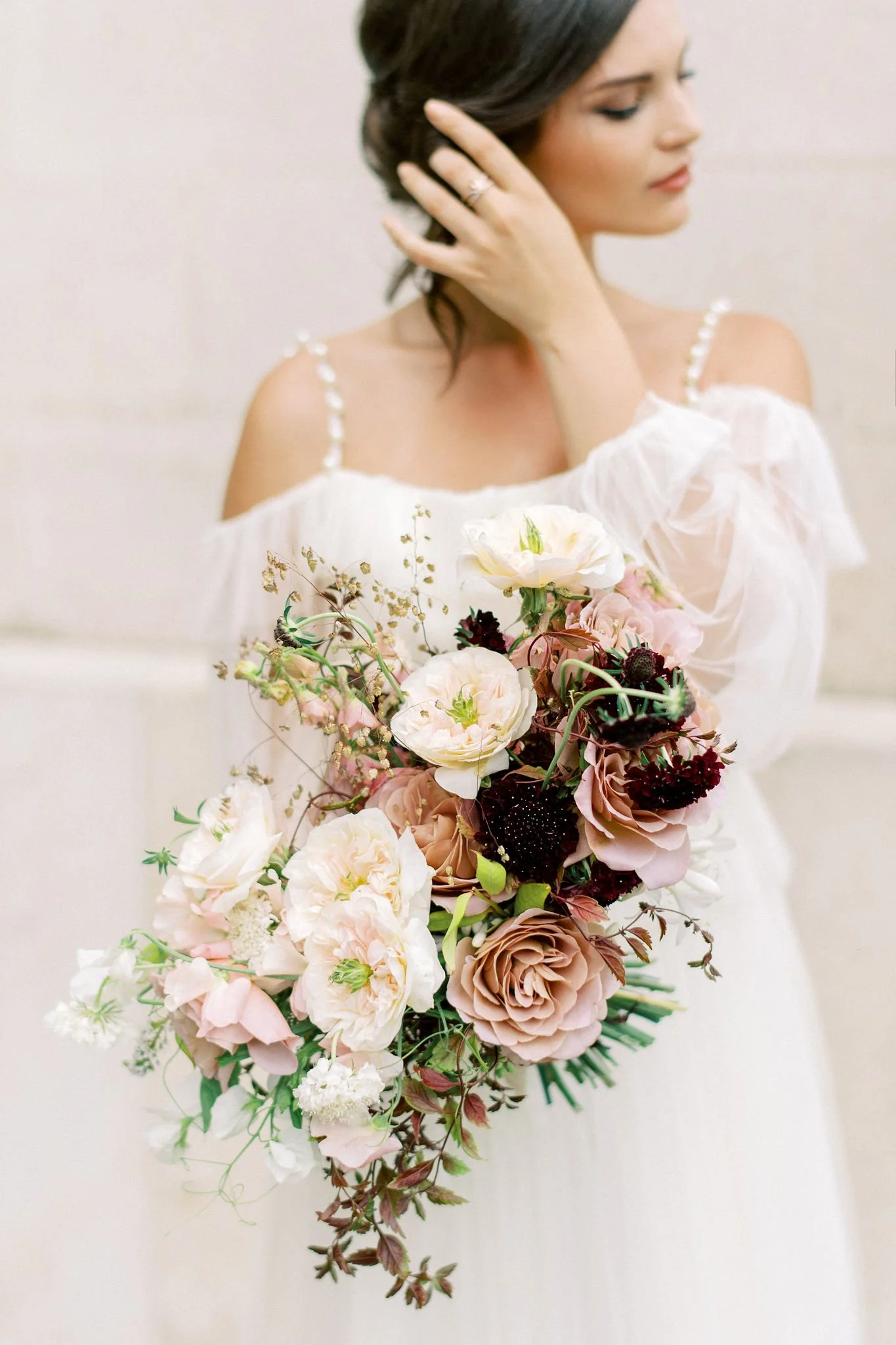 getting married in geneva bridal editorial calla lilies5.jpg