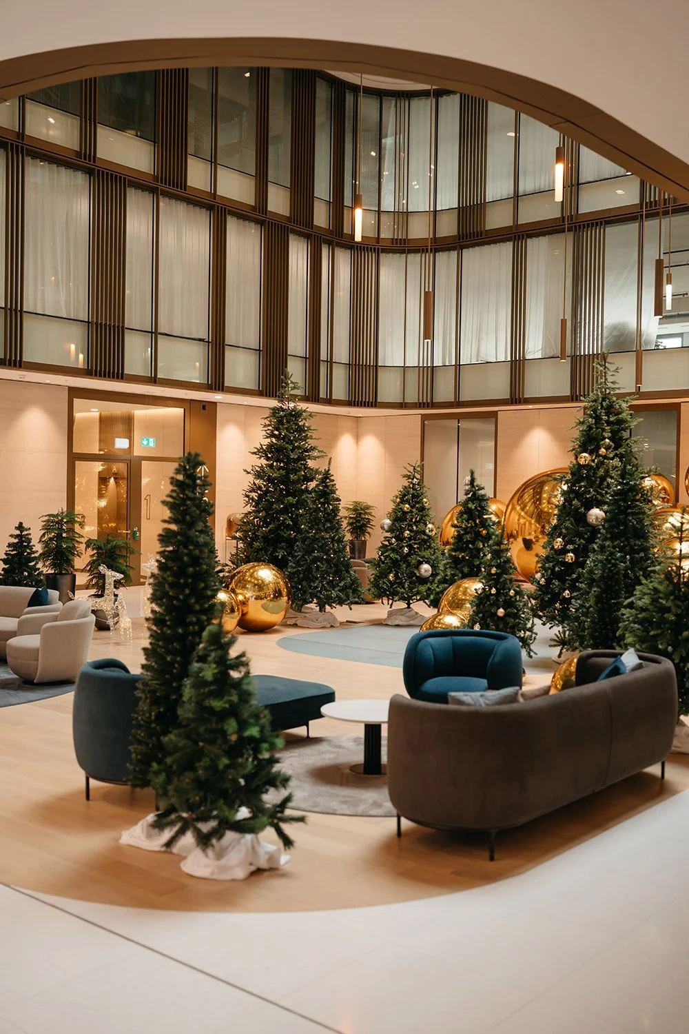 decoration noel bureau genève1.jpg