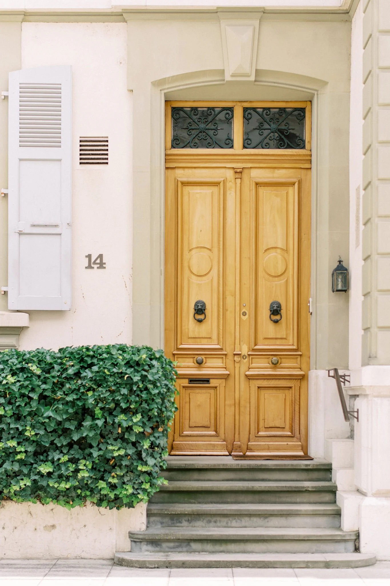 getting married in geneva bridal editorial calla lilies1.jpg