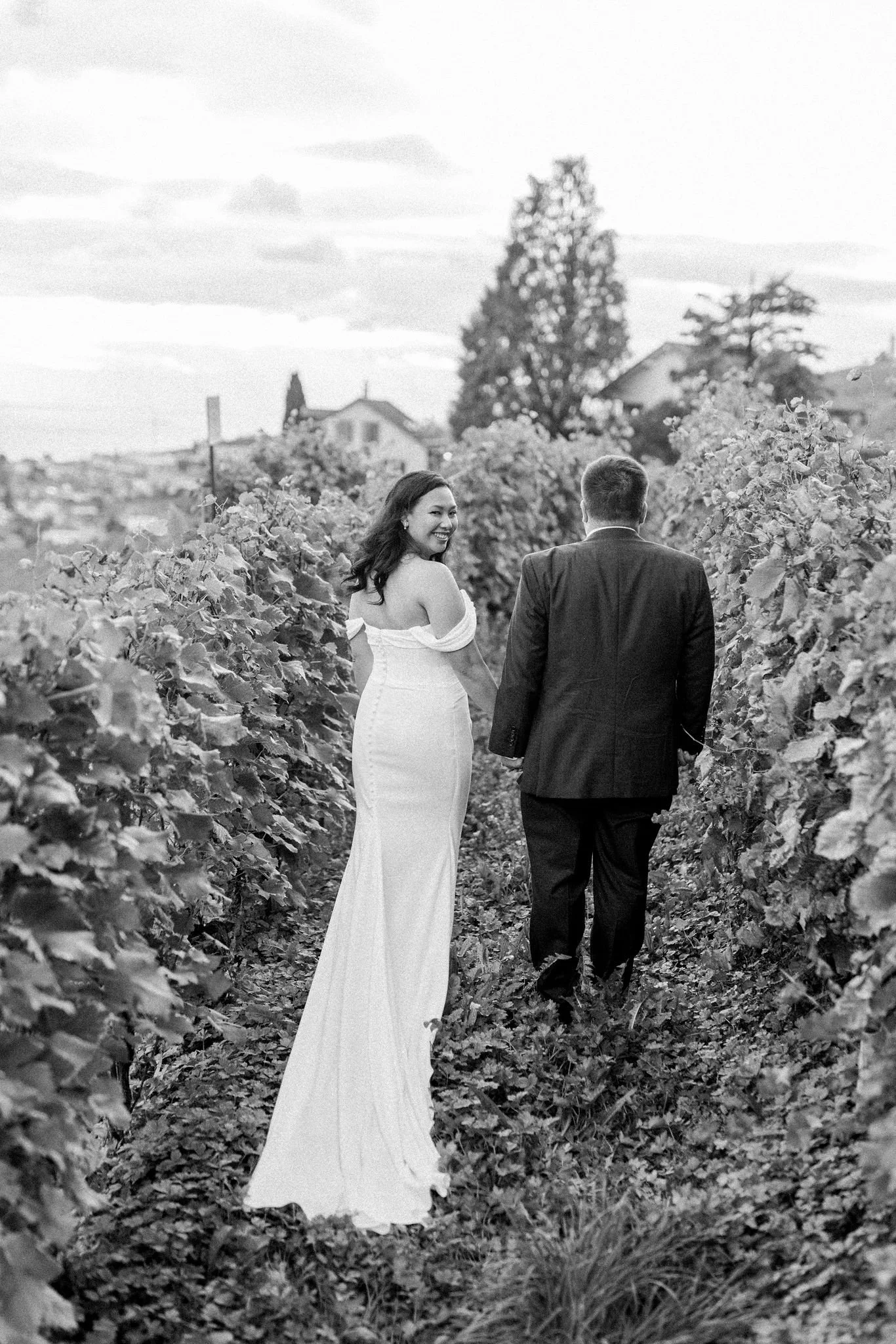 swiss vineyards wedding lake view 20.jpg