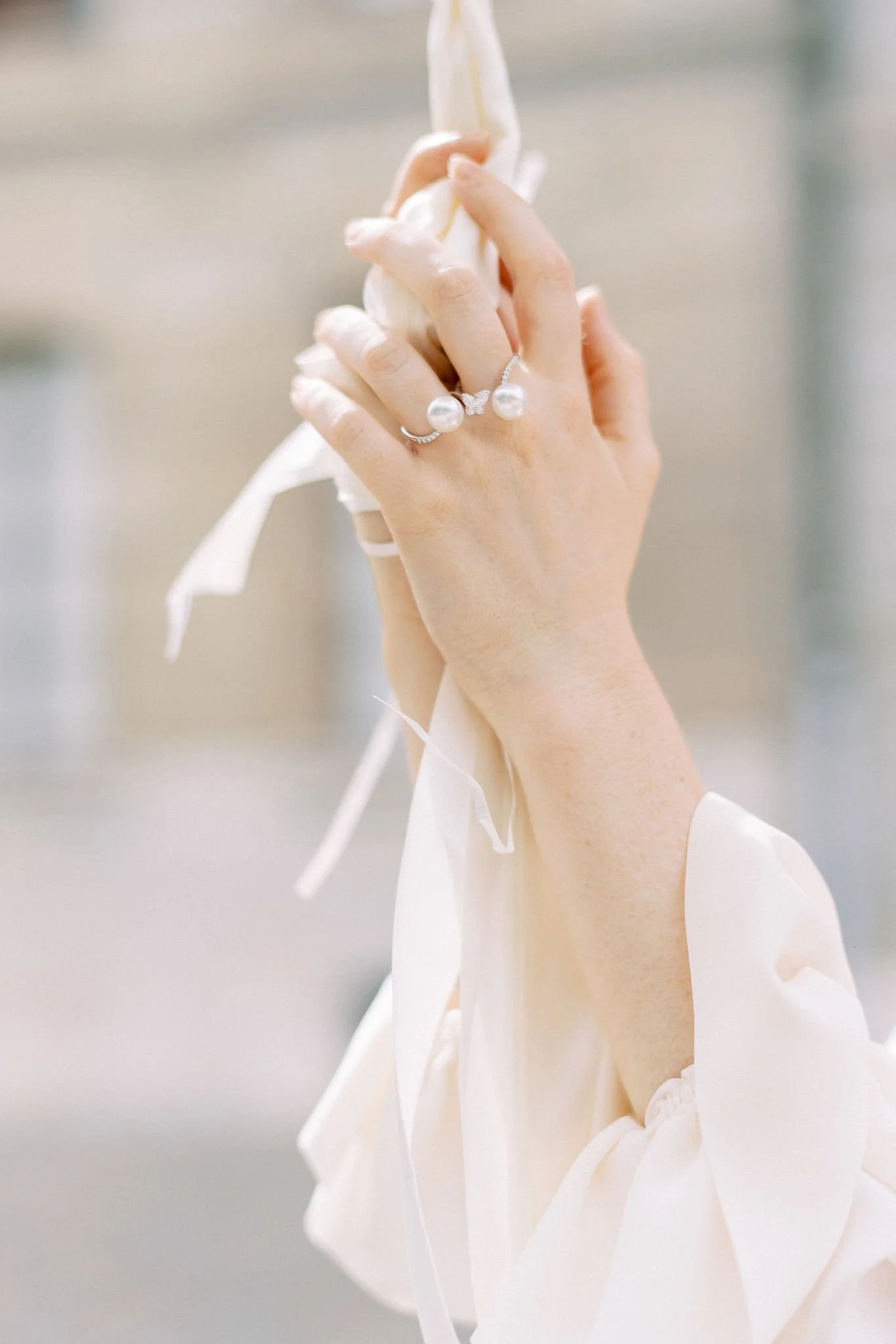 getting married in geneva bridal editorial calla lilies7.jpg