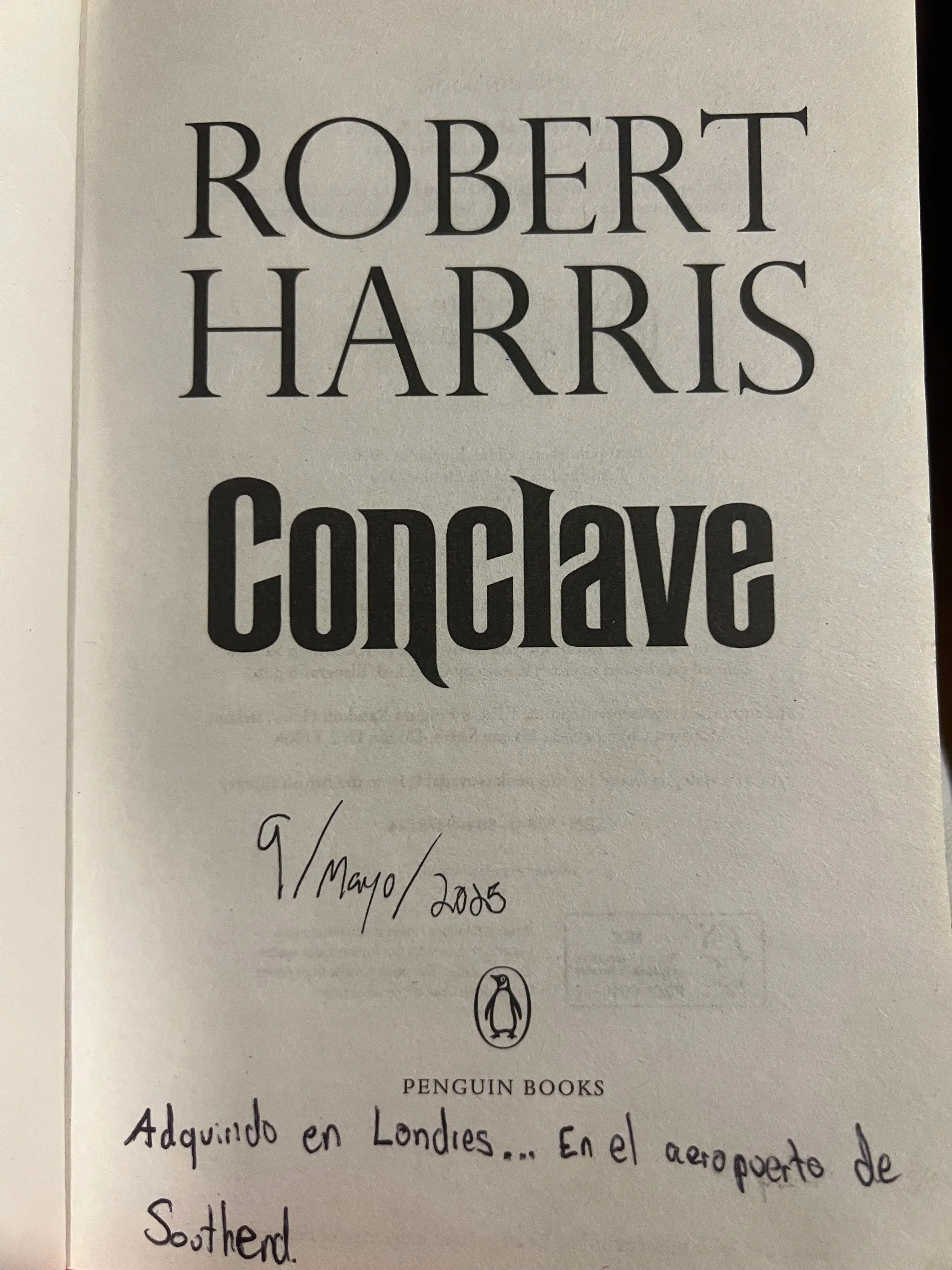 Fecha y lugar donde inicio cada libro.