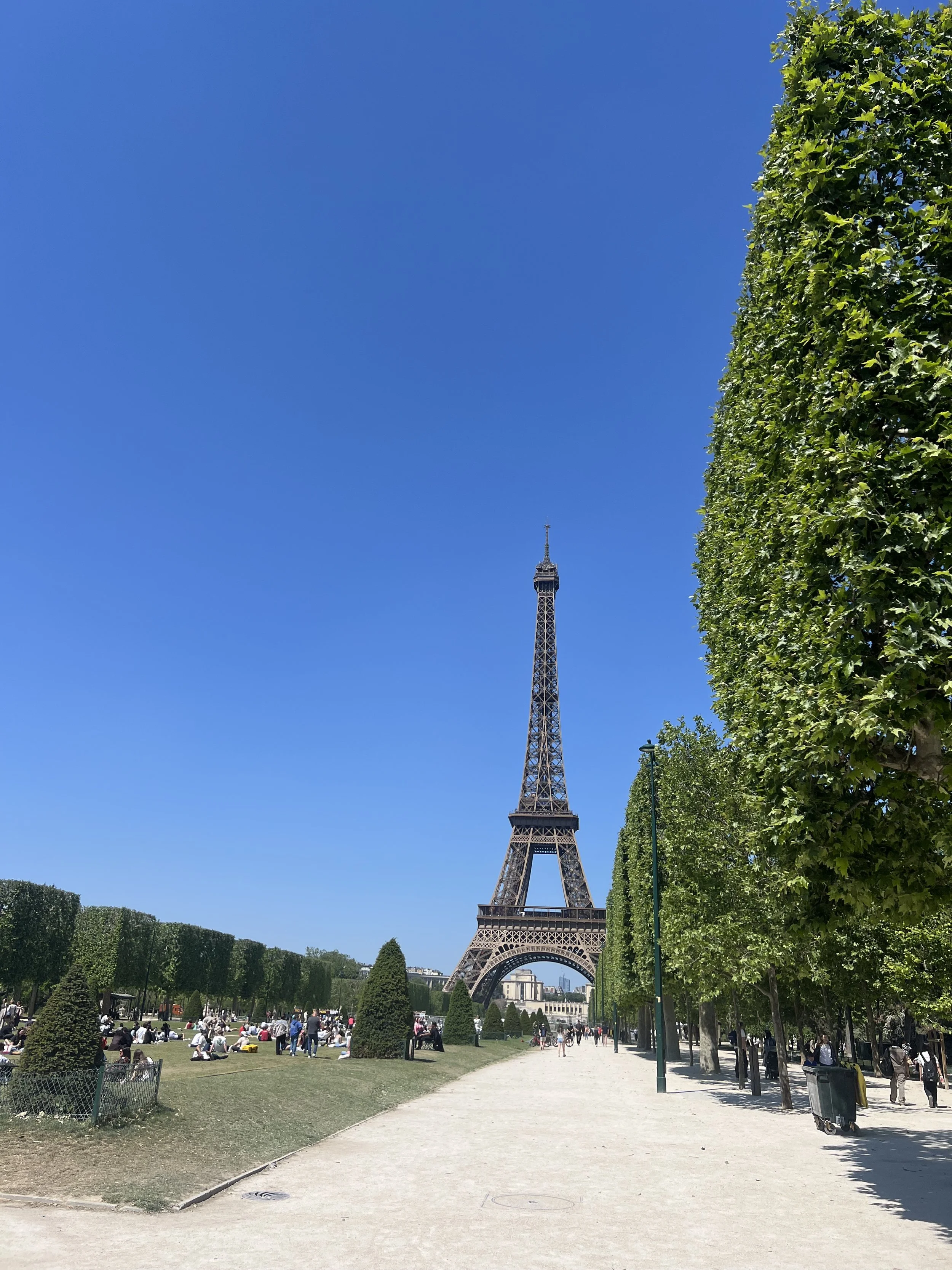París, 2025.