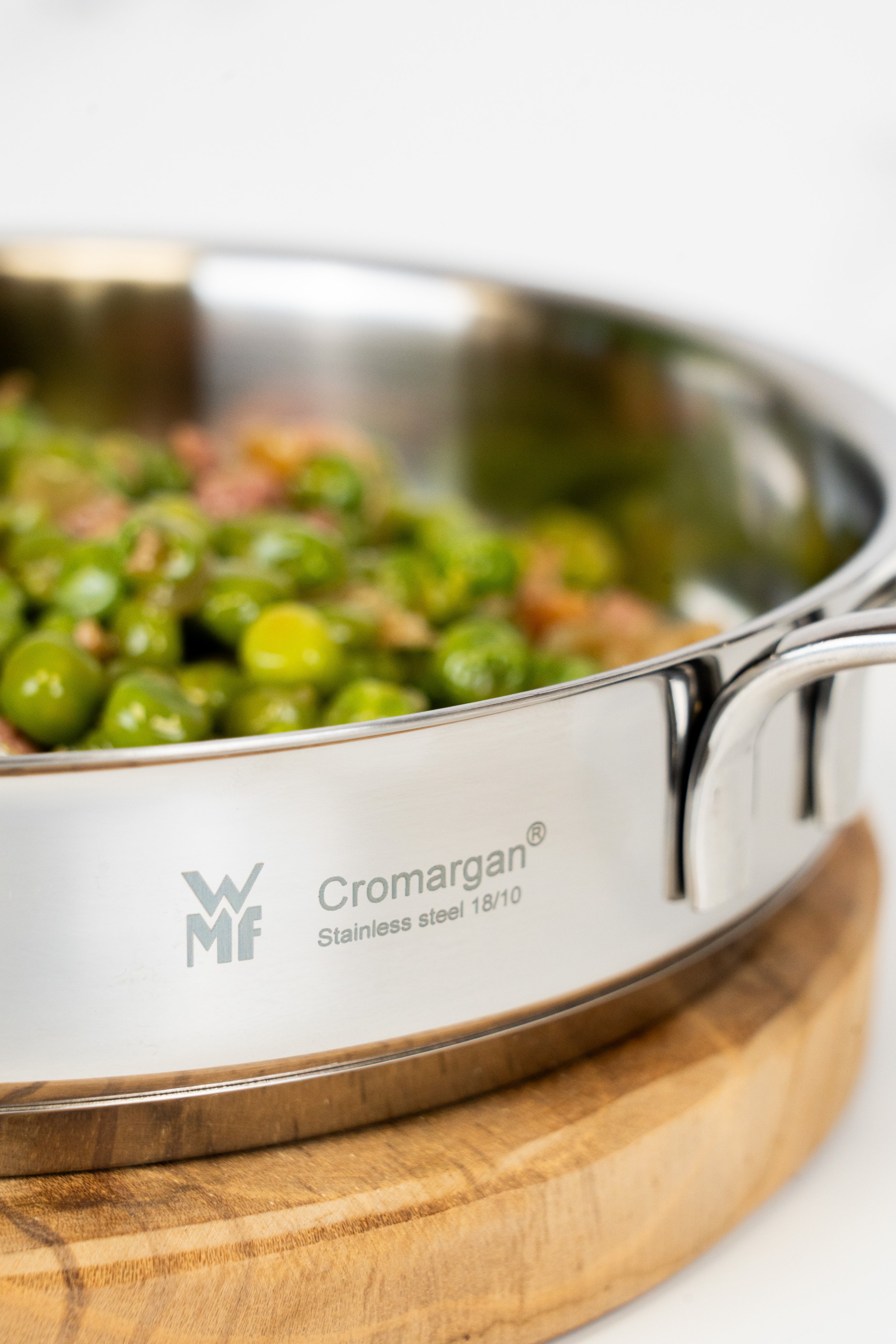 Claudia and Julia-22.jpg