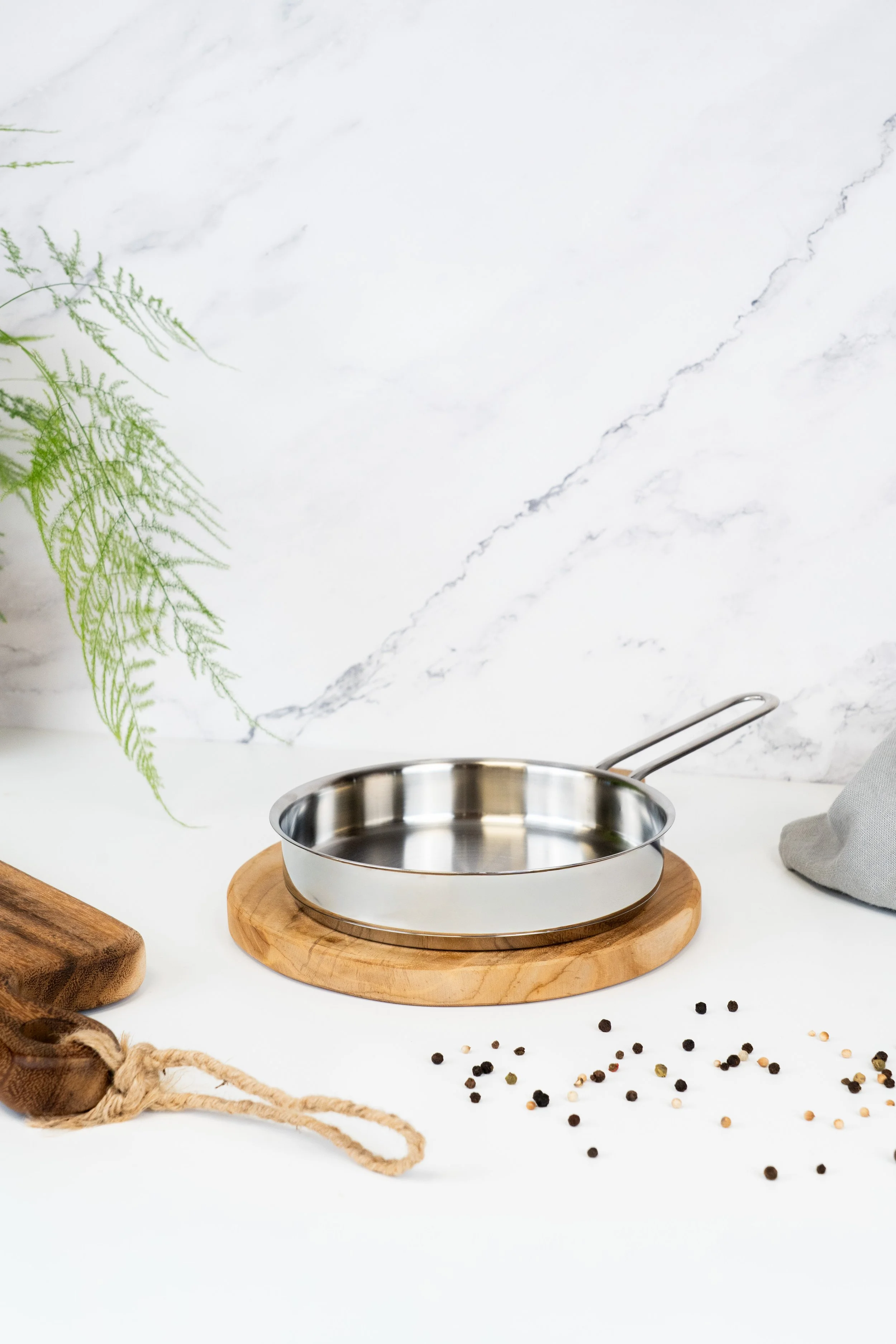 Claudia and Julia-26.jpg