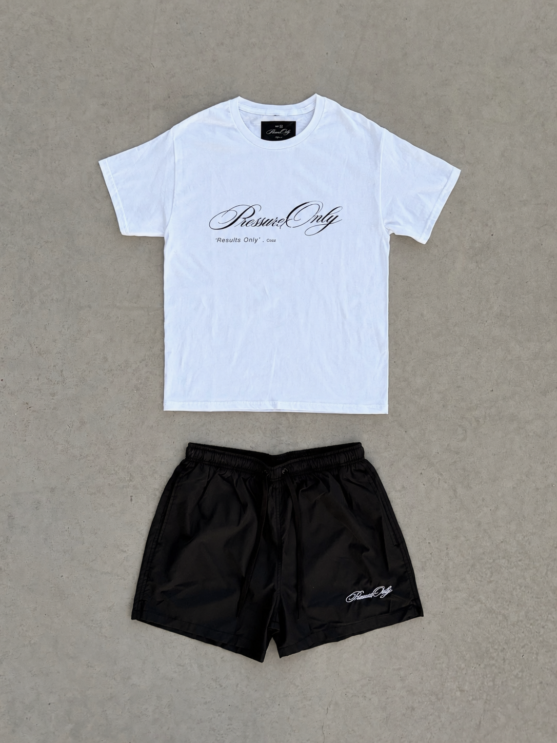 packshot tee.png