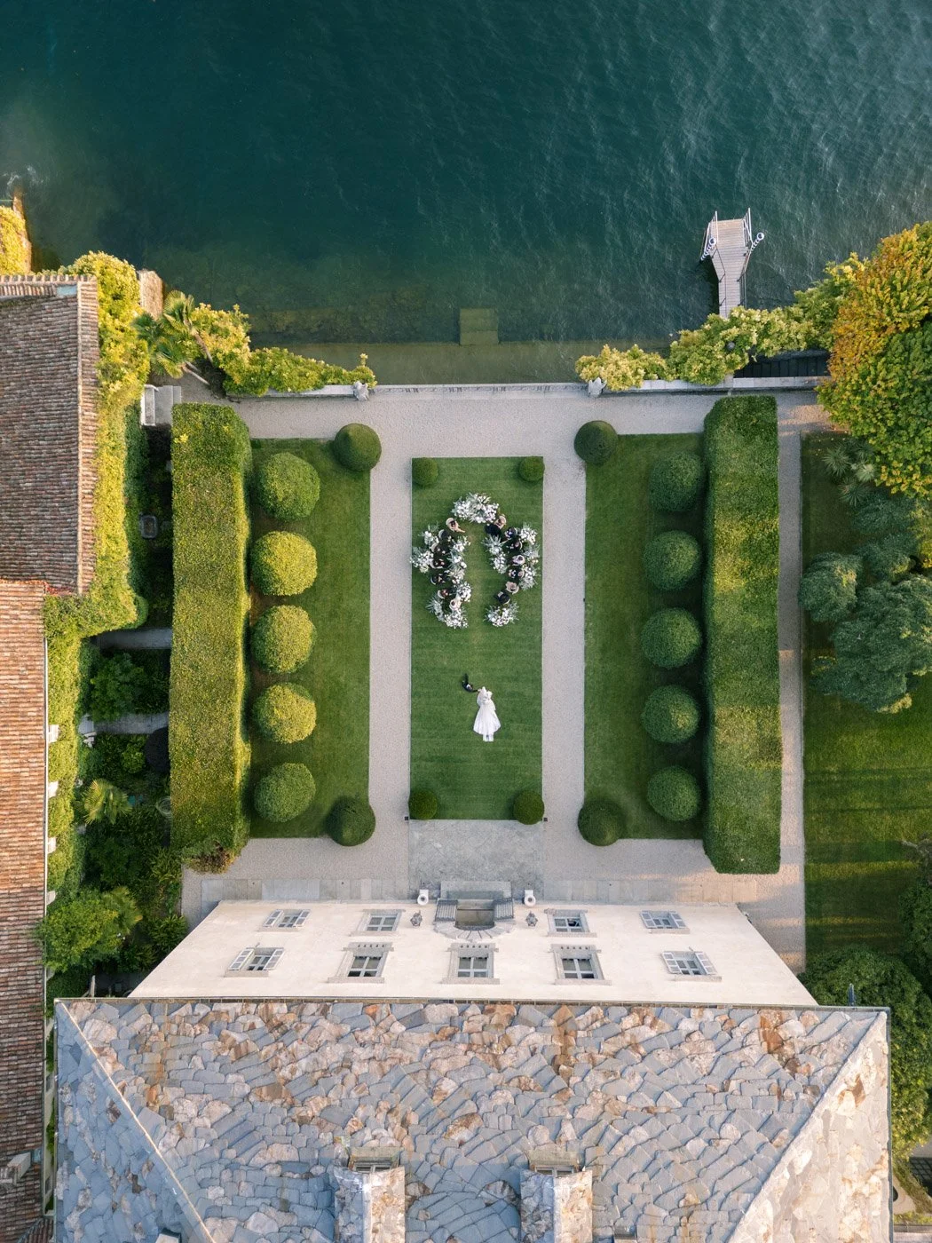 garden of villa Balbiano, engaement session lake como