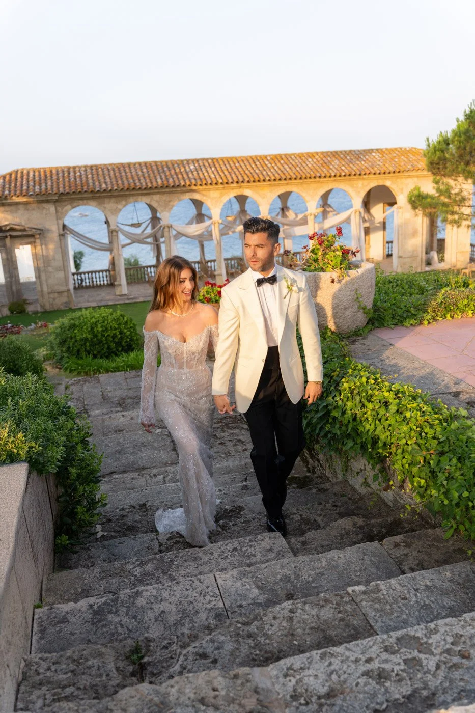 couple shooting at lake como italy, luxury wedding photographers italy