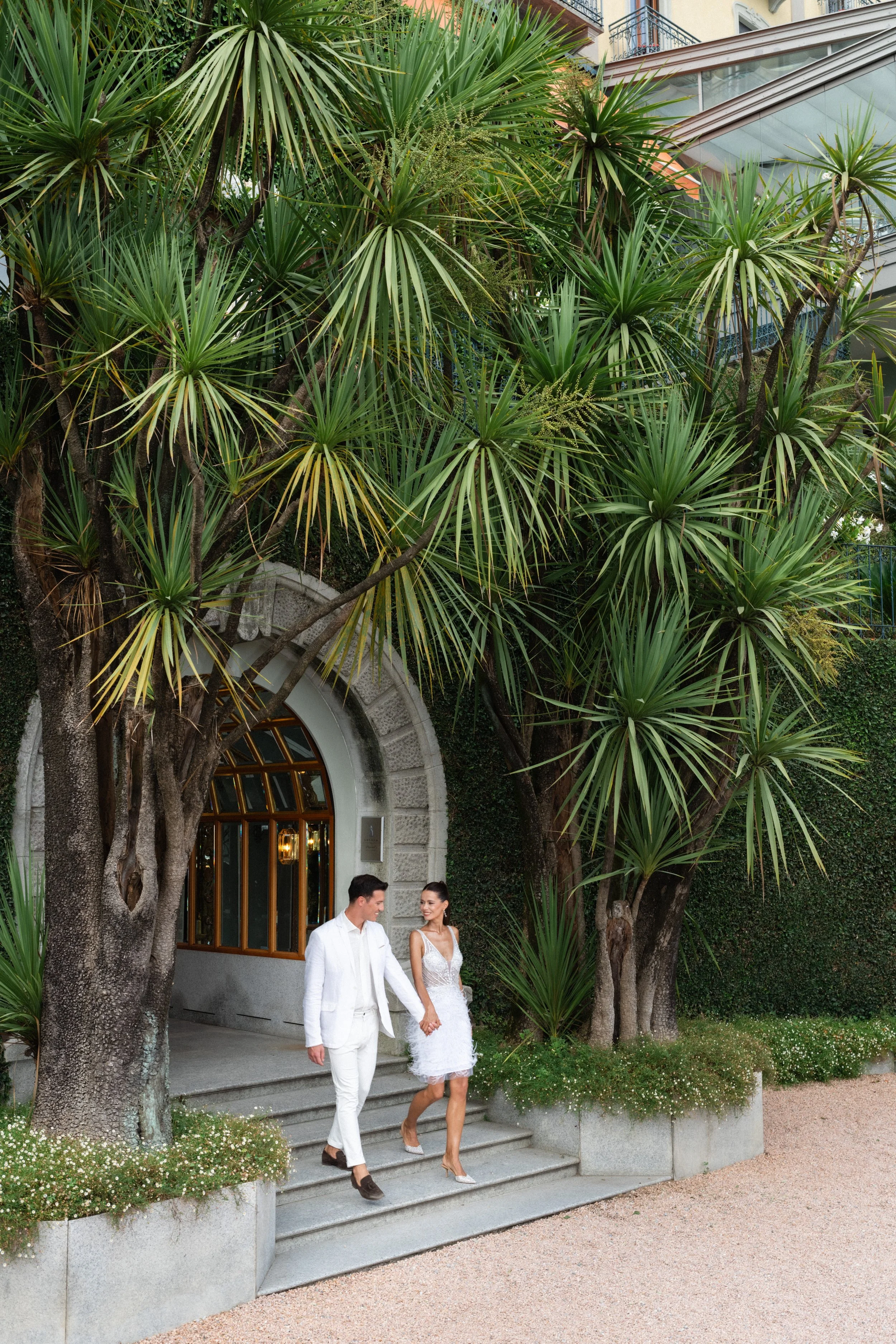 Entrance of Grand Hotel Tremezzo, elopement lake como