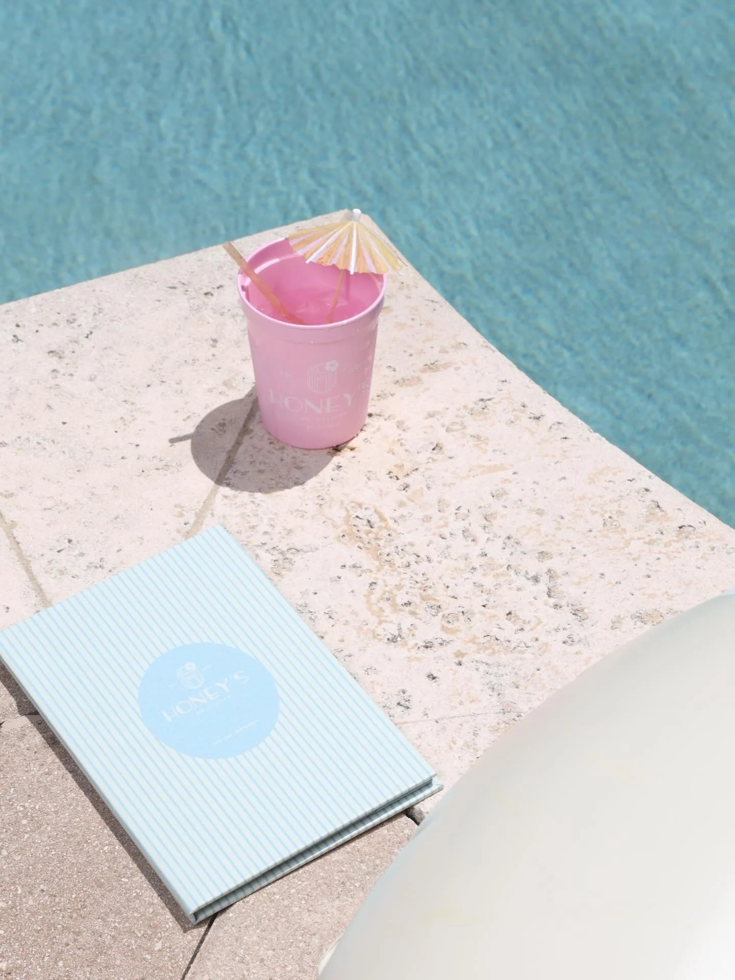 Drinks and pool at @honeysoncollins