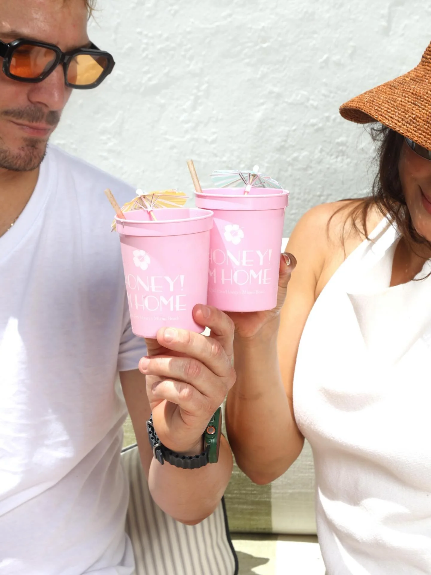 Happy hour every day at @honeysoncollins