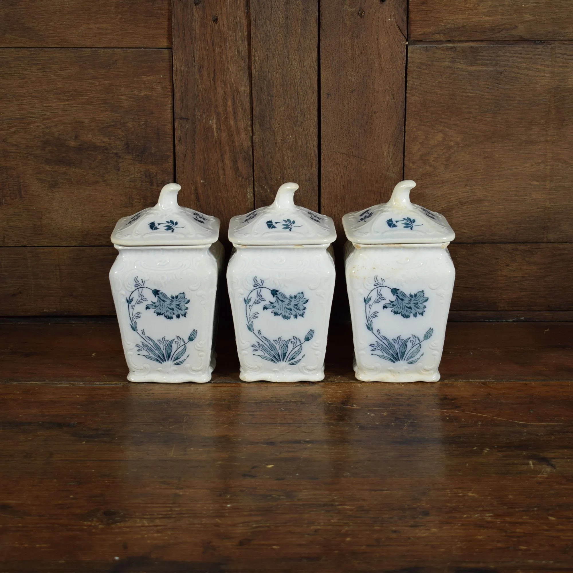 Trois pots à épices 3.jpg