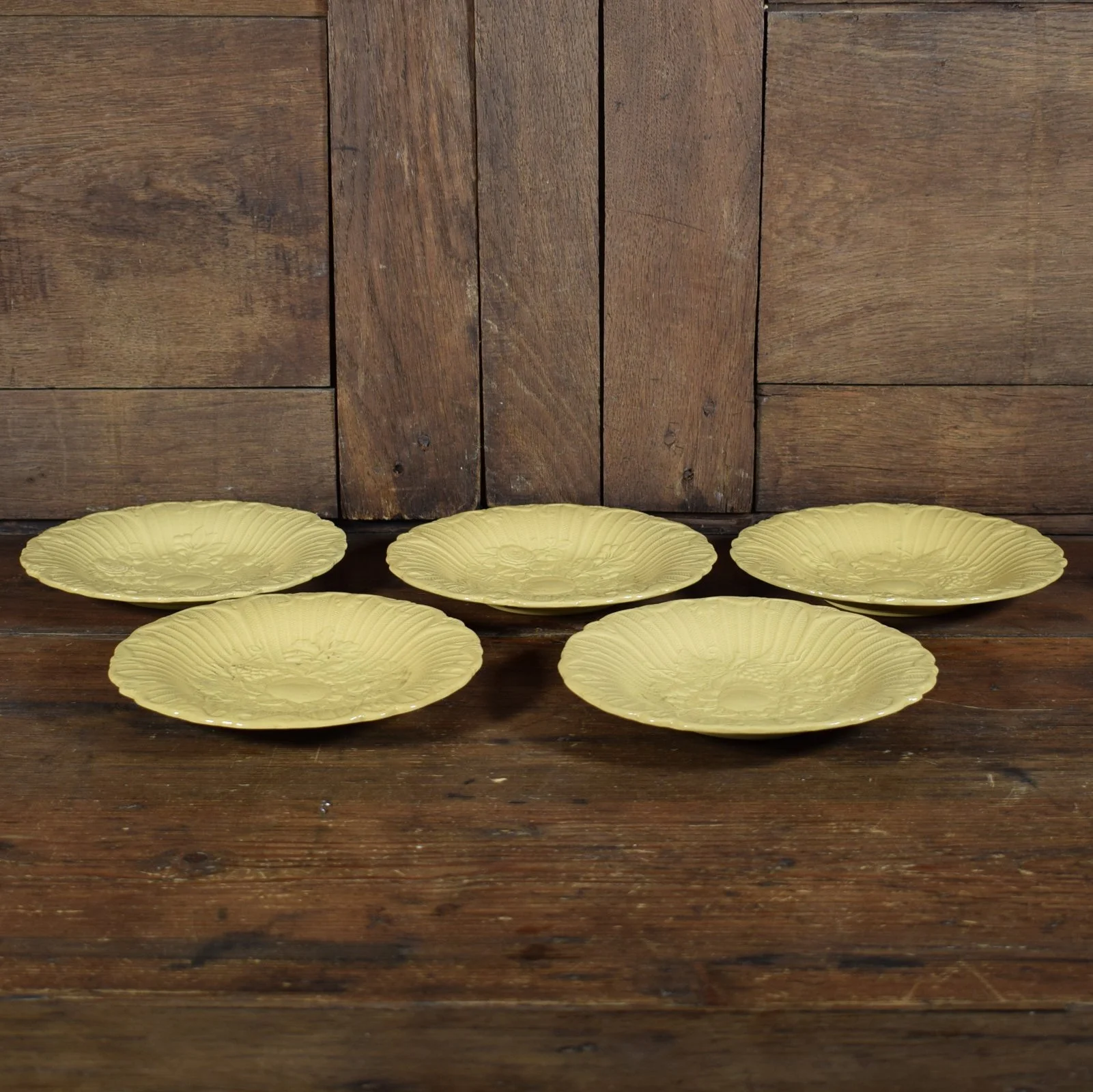 5 assiettes jaunes Nimy 3.jpg