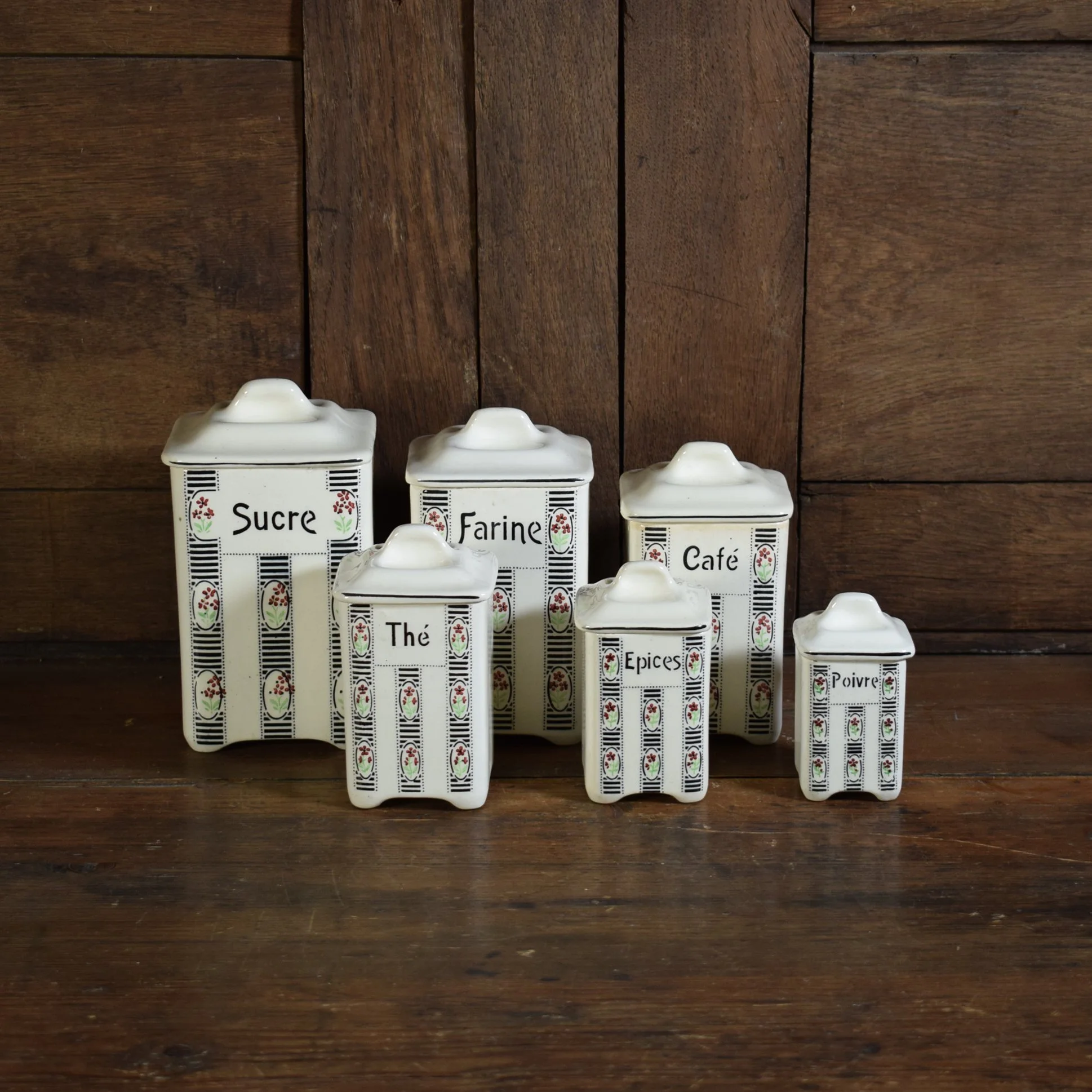 6 pots faience 1.jpg