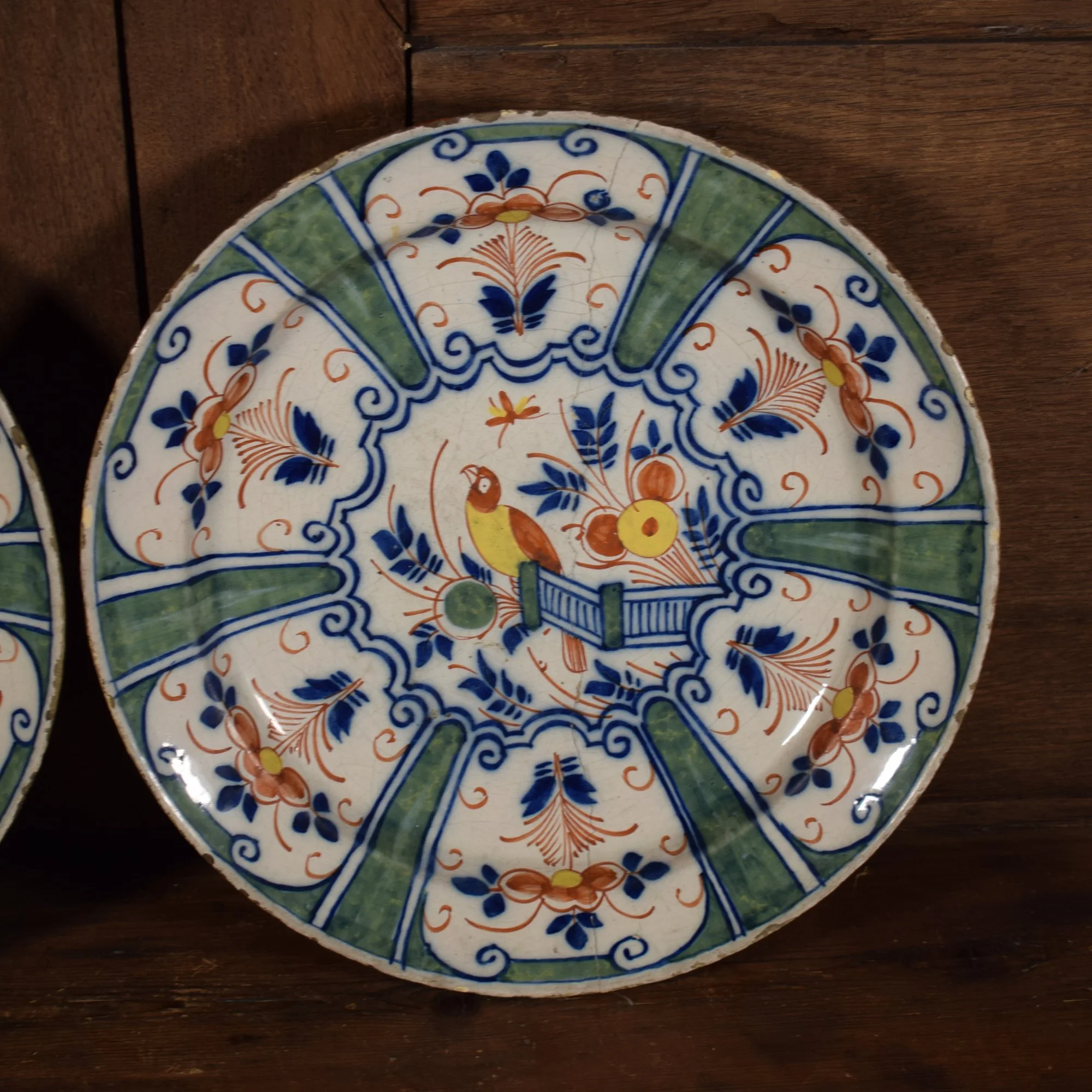 Paire de plats en Delft 3.jpg