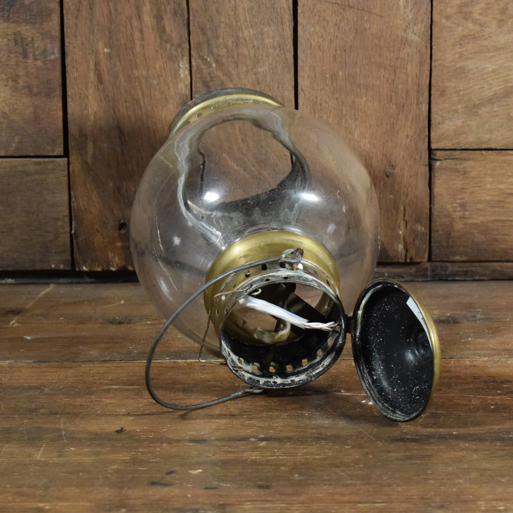 Luminaire globe 4.jpg