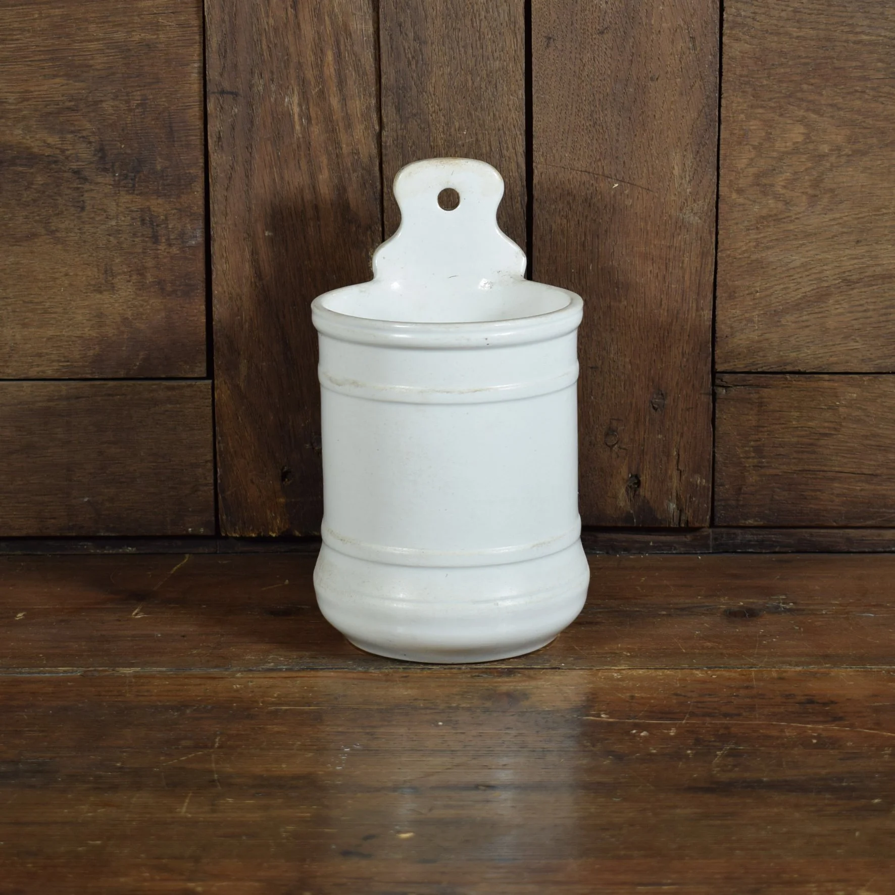 Pot à suspendre Boch 1.jpg