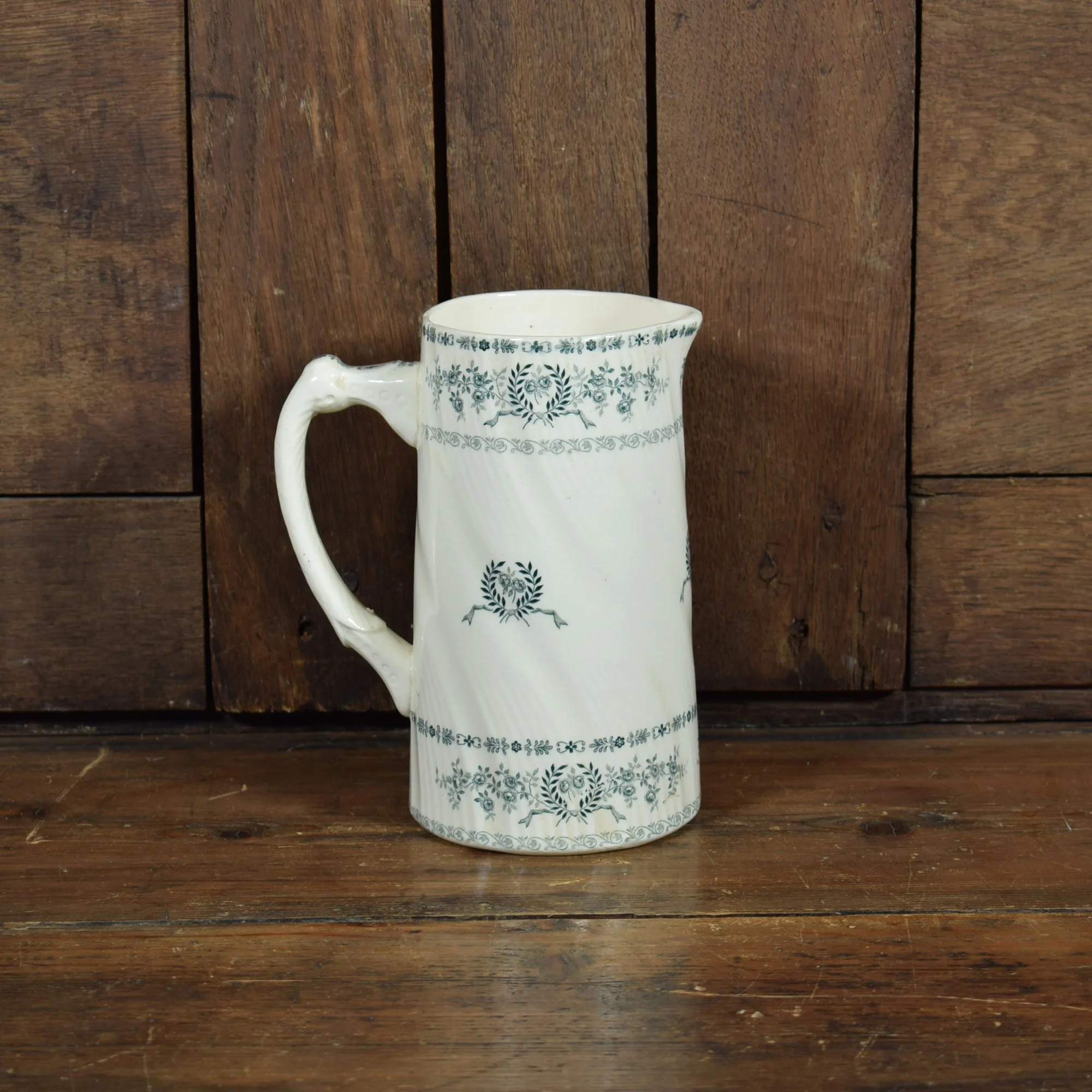 Pichet faience 4.jpg