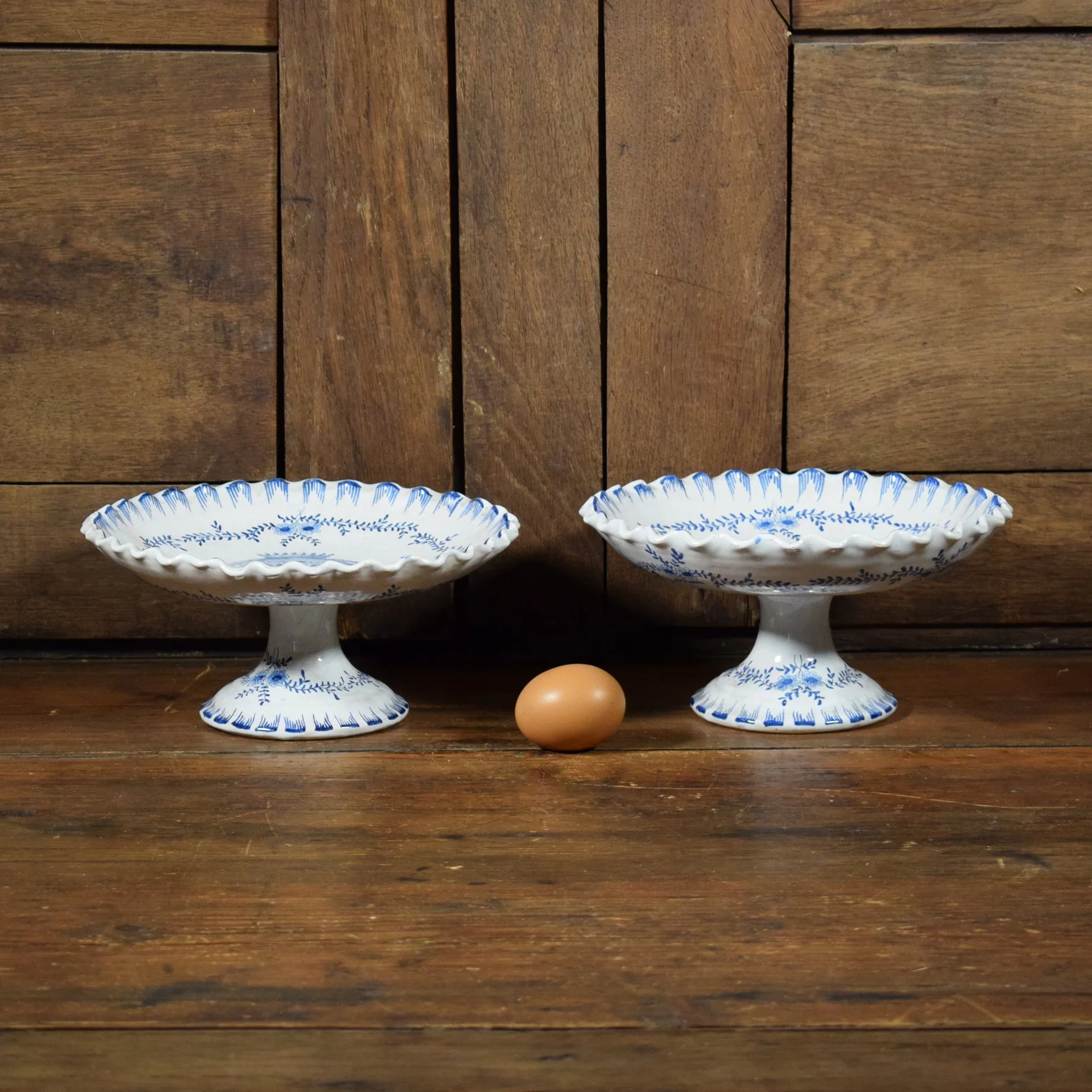 Paire plats blasons 2.jpg