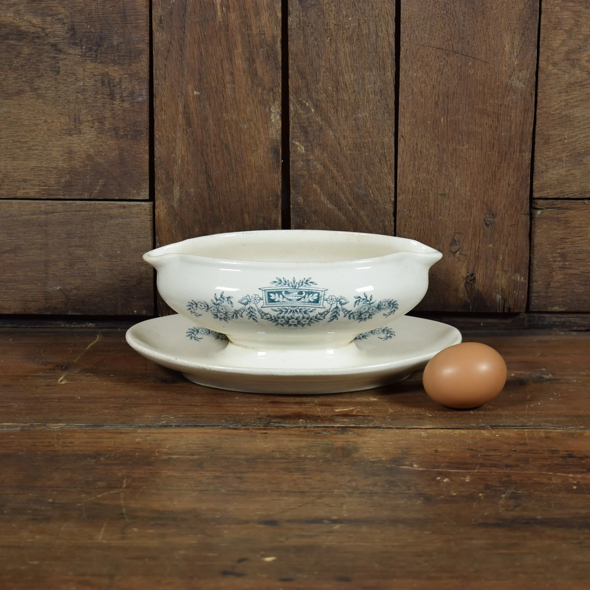 Saucière A 2.jpg