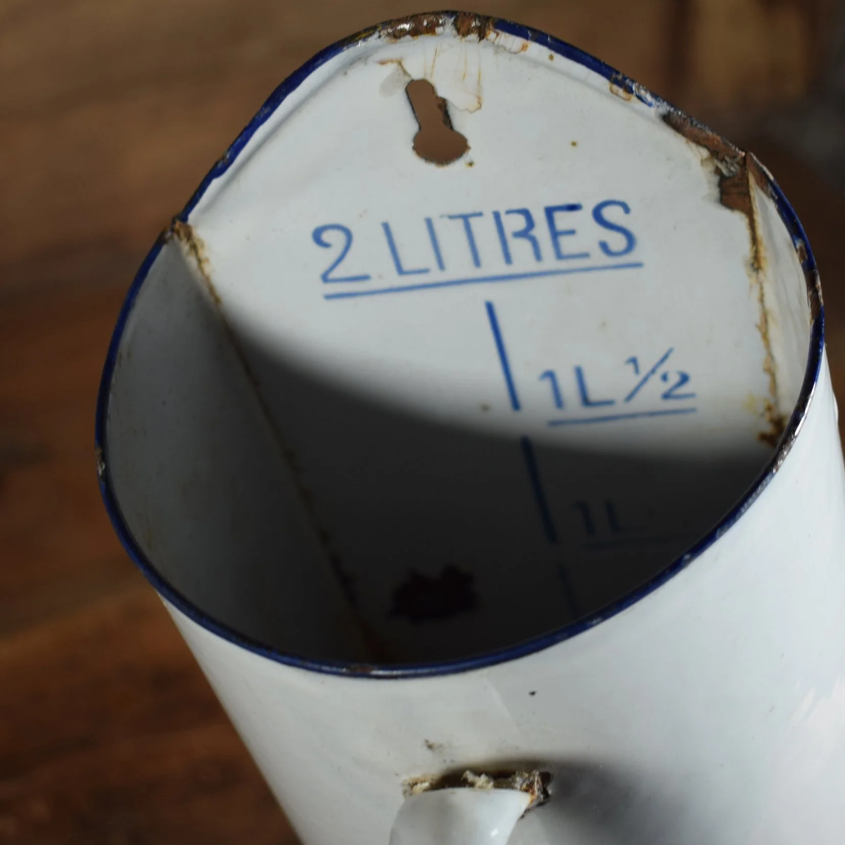 Pot à lavement B 6.jpg